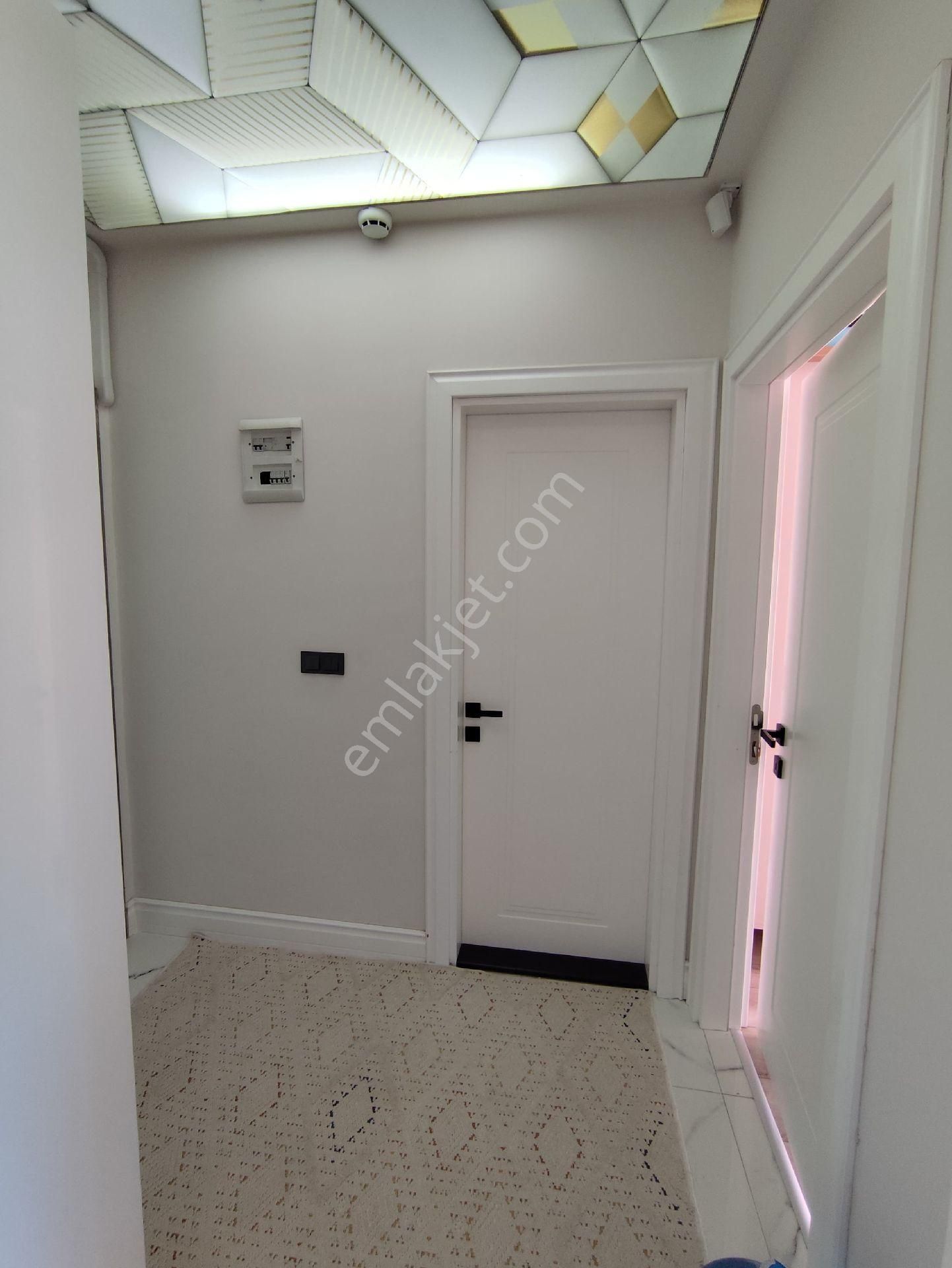 Kentower'da Satılık 1+1 Daire - Görsel 11