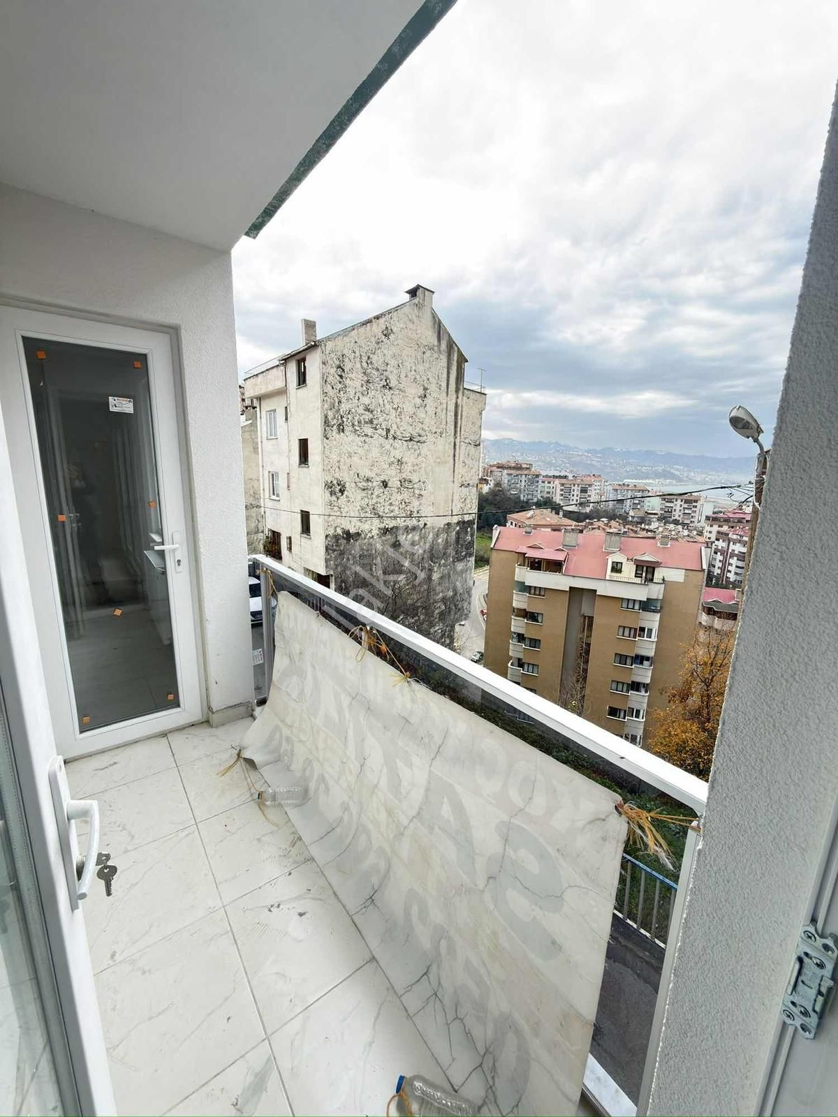 Trabzon Merkezde Satılık Daire - Görsel 2