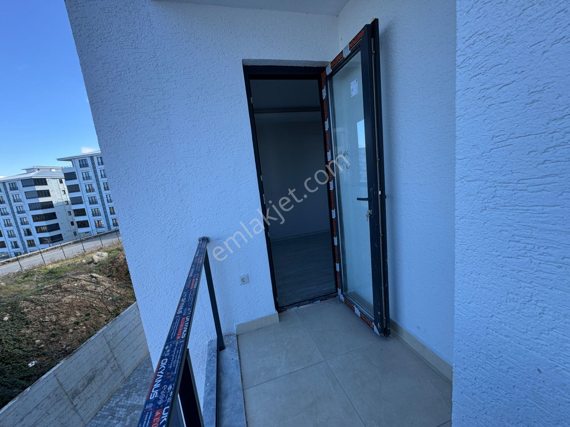 Trabzon1 Nolu Bostancı 1+1 Satılık Konut - Görsel 12