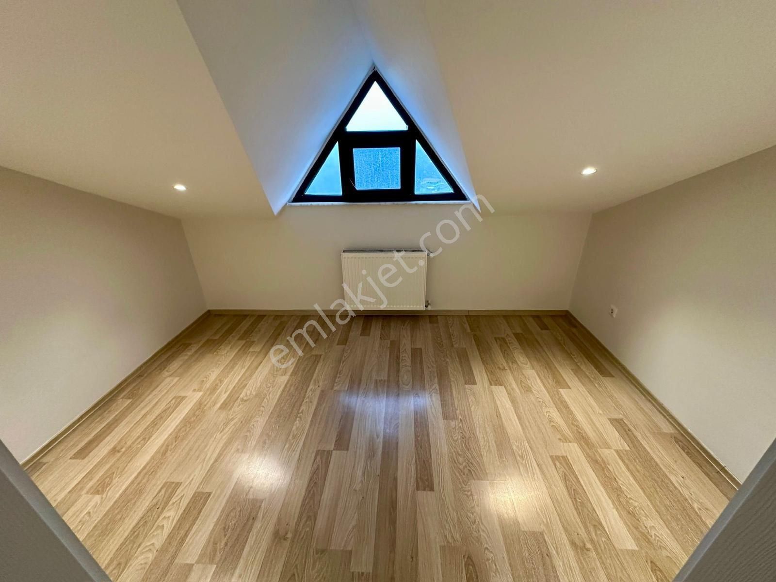 *realty World* Maden'de Kiralık 4+2 Lüks Sıfır Daire - Görsel 6