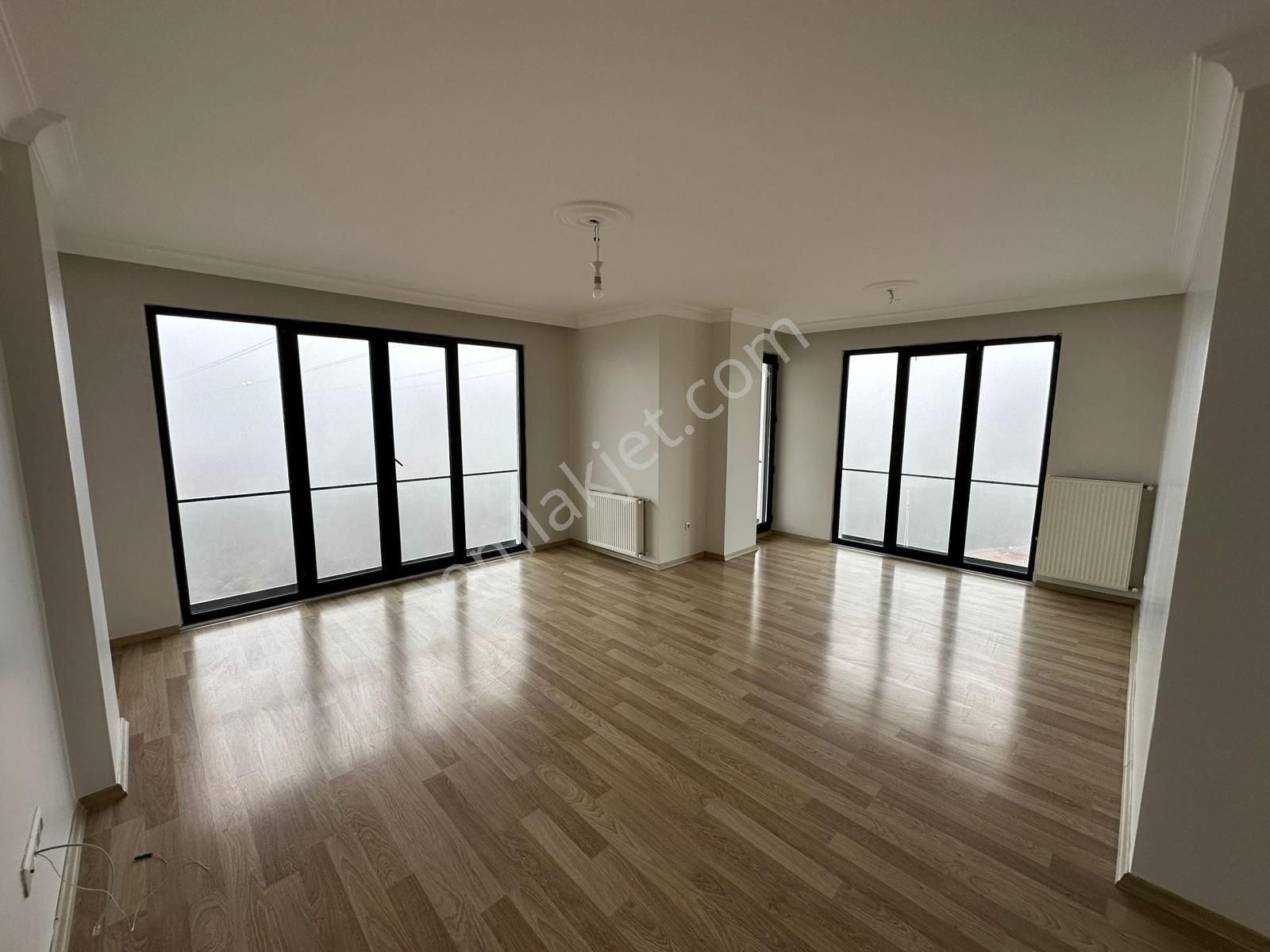 *realty World* Maden'de Kiralık 4+2 Lüks Sıfır Daire - Görsel 16