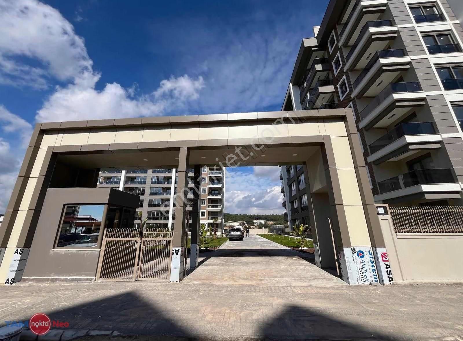 Şehir Hastanesinin Yanında Özellikli Sitede Satılık 1+1 Daire - Görsel 3