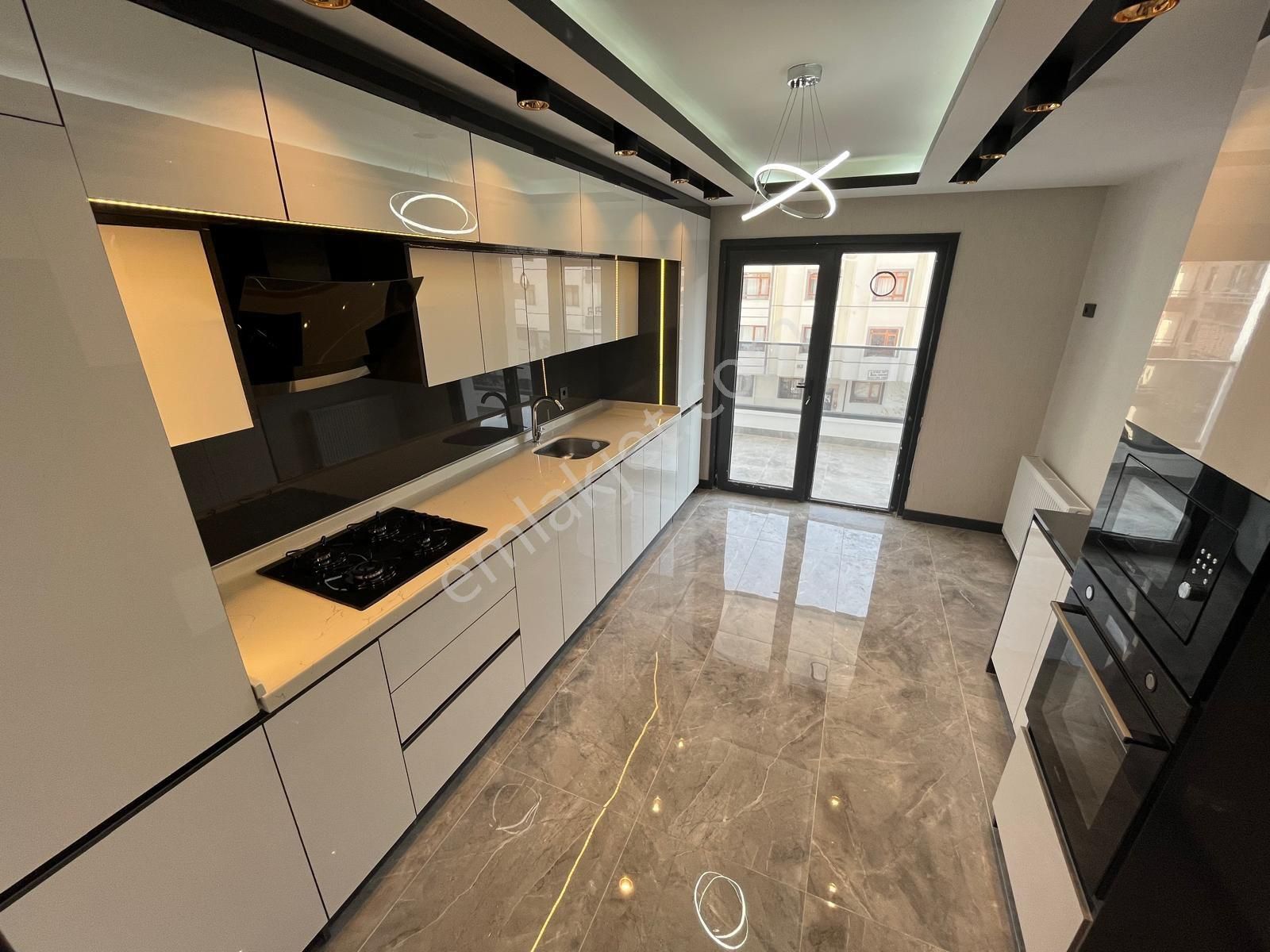 Hazer'den Muhteşem Yapıt Konforlu Binada Ebevyen Bnyo Sıfır 3+1 Daire - Görsel 27