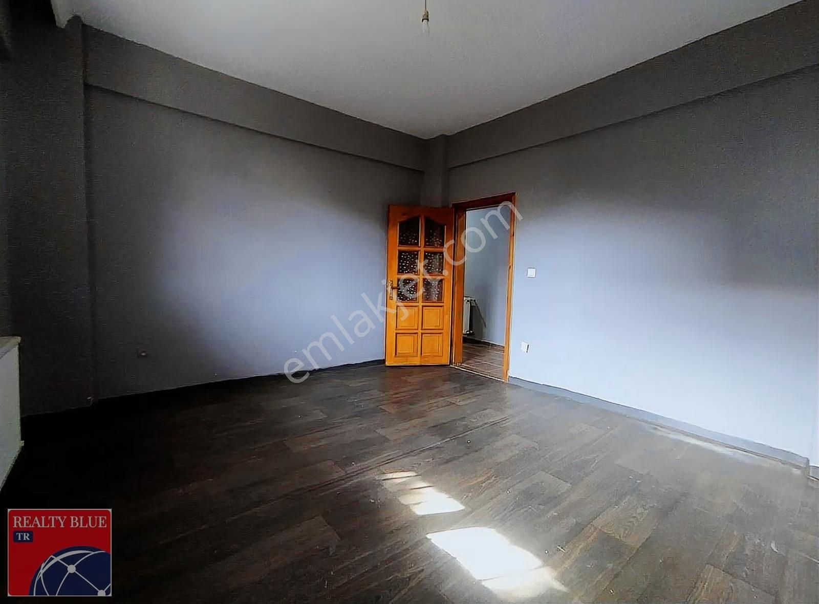 Sultanbeyli Akşemsettin Mahallesi 2+1 Kiralık Daire