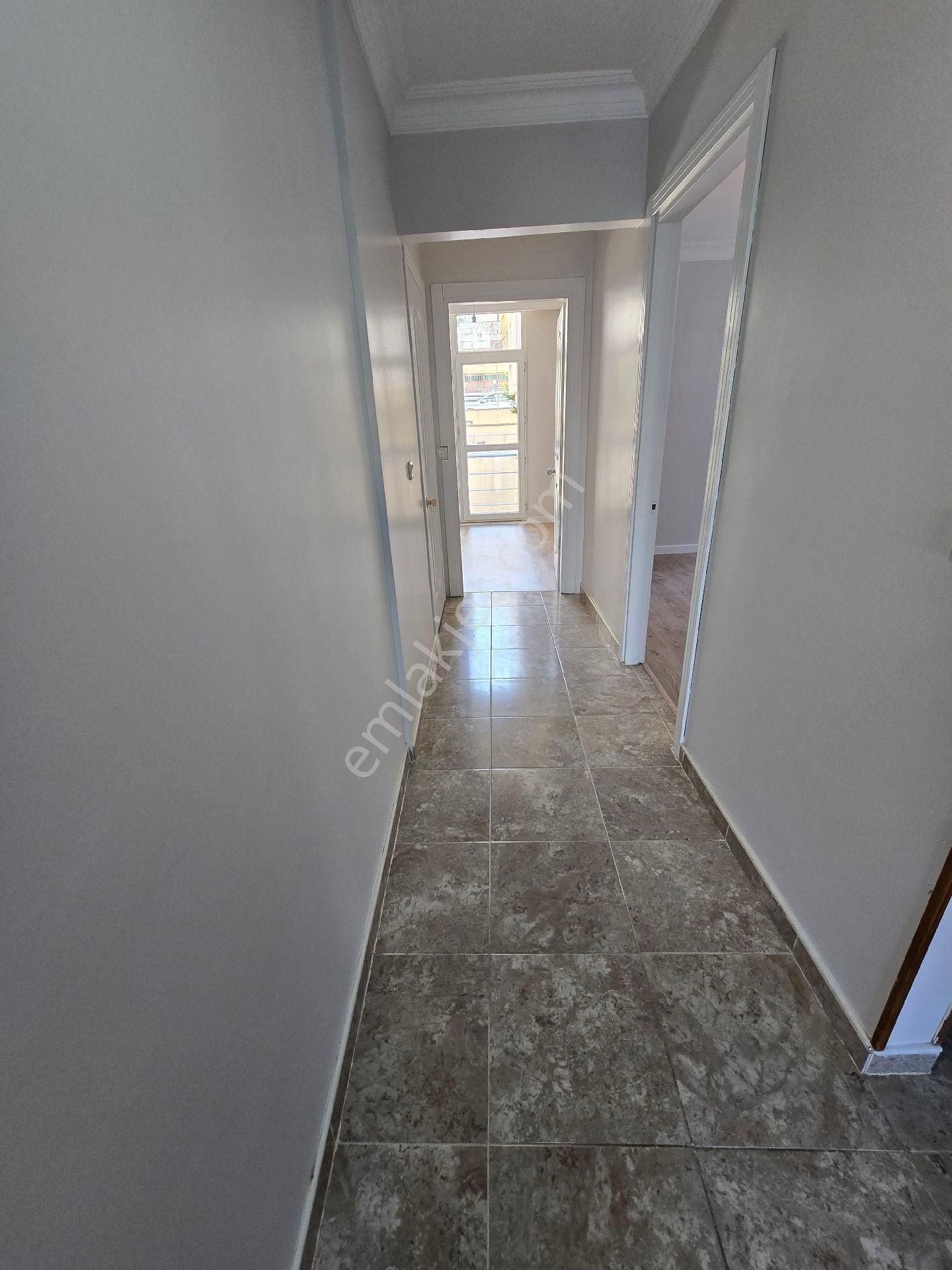 Ümraniye Armağanevler Mahallesi Akdeniz Caddesi Cepheli Satılık Daire - Görsel 10