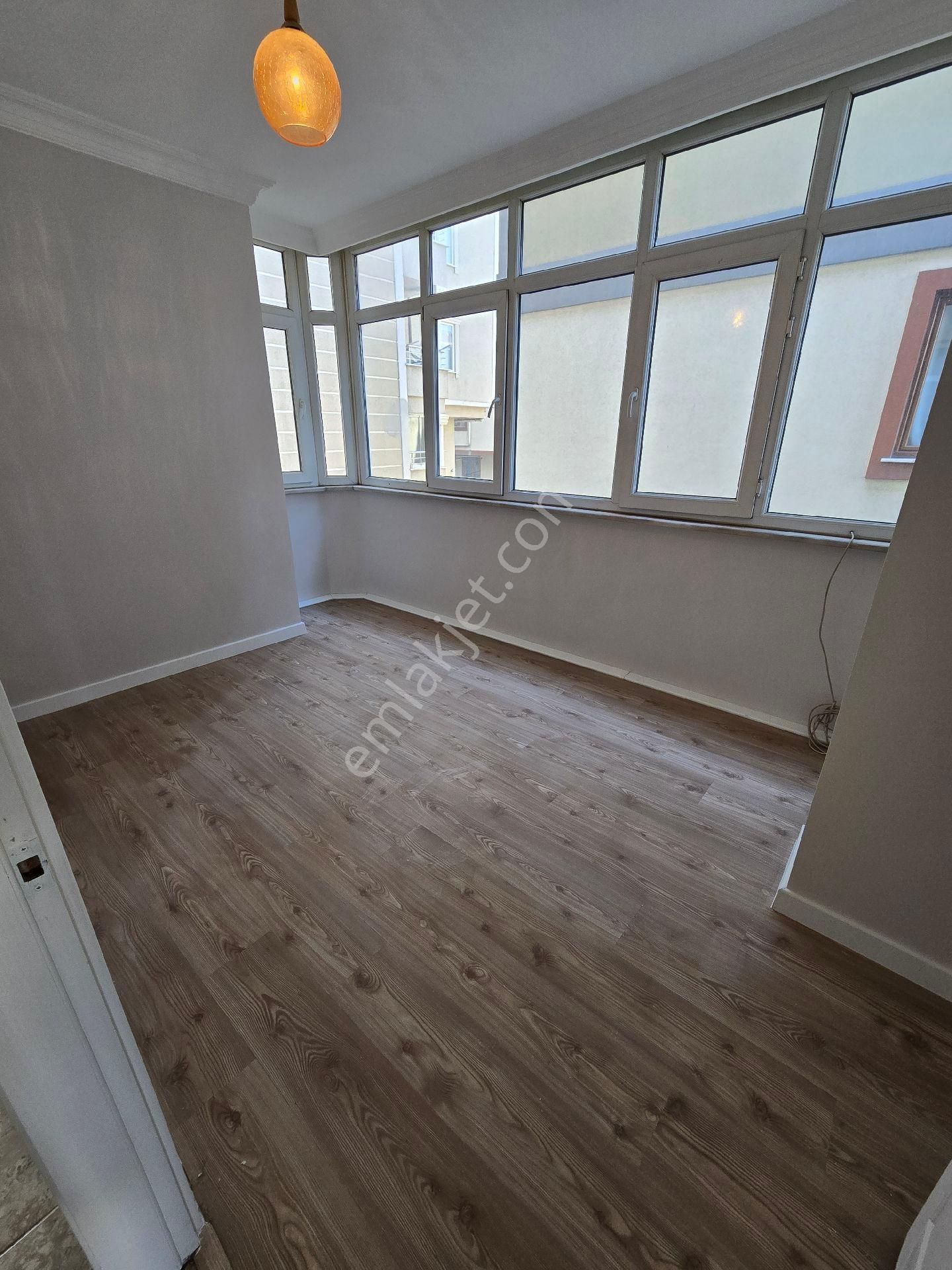 Ümraniye Armağanevler Mahallesi Akdeniz Caddesi Cepheli Satılık Daire - Görsel 28