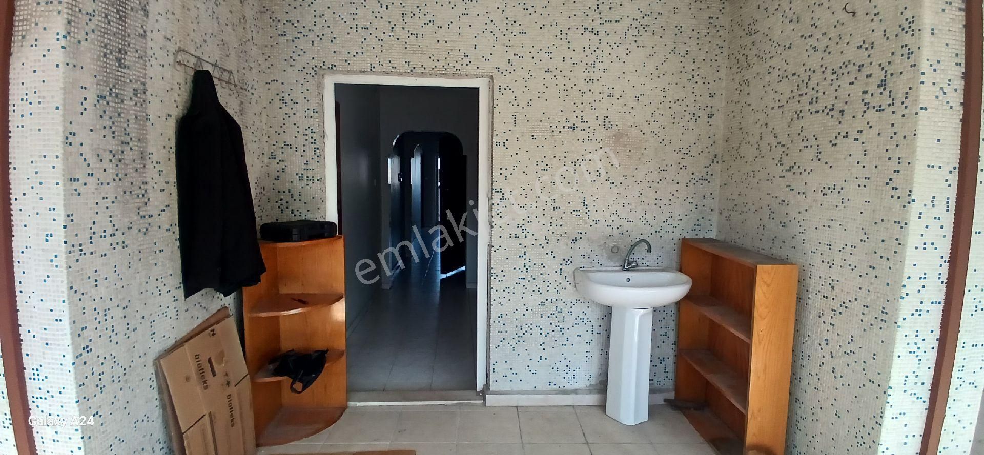 Avcılar Gümüşpala Da Göl Deniz Manzaralı Çift Daire Üzeri Kiralık - Görsel 21