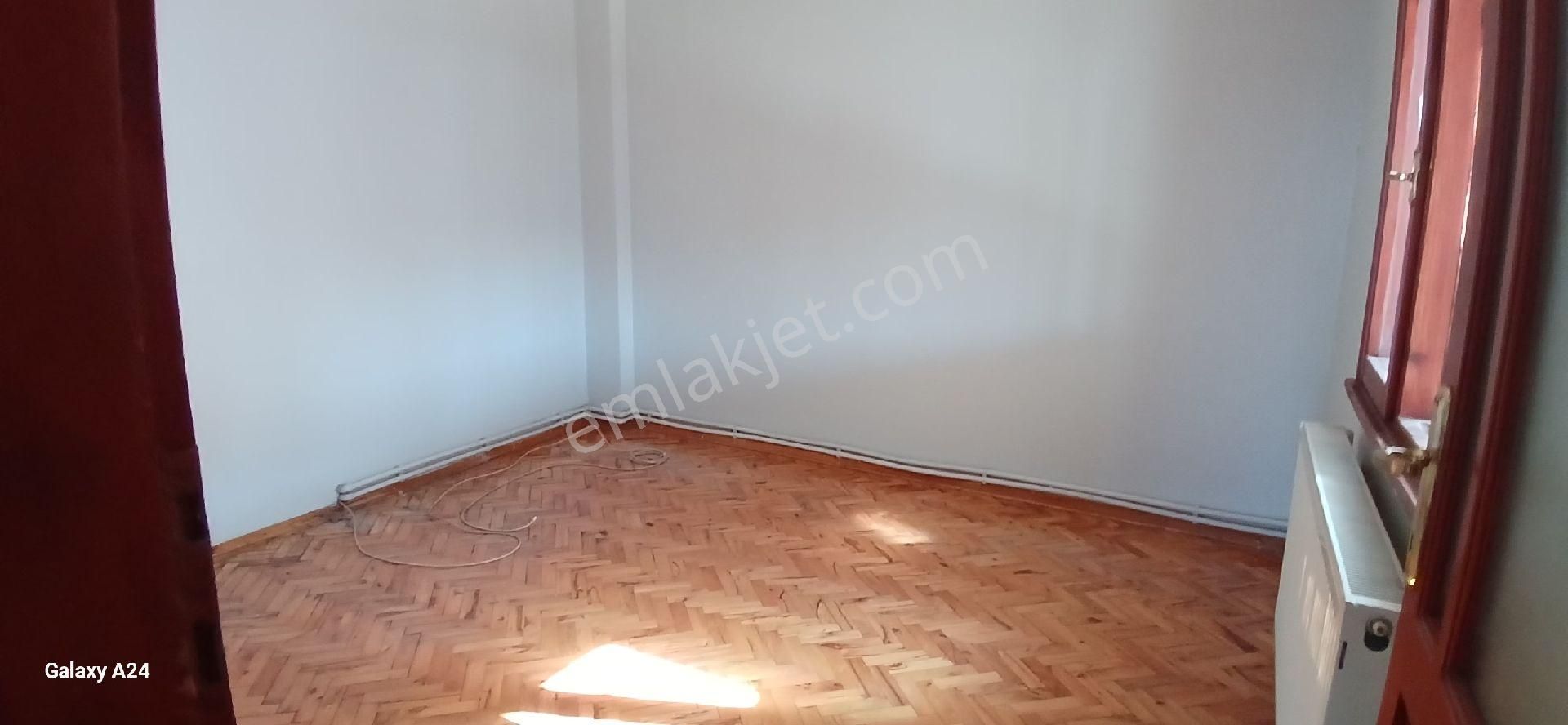 Avcılar Gümüşpala Da Göl Deniz Manzaralı Çift Daire Üzeri Kiralık - Görsel 19