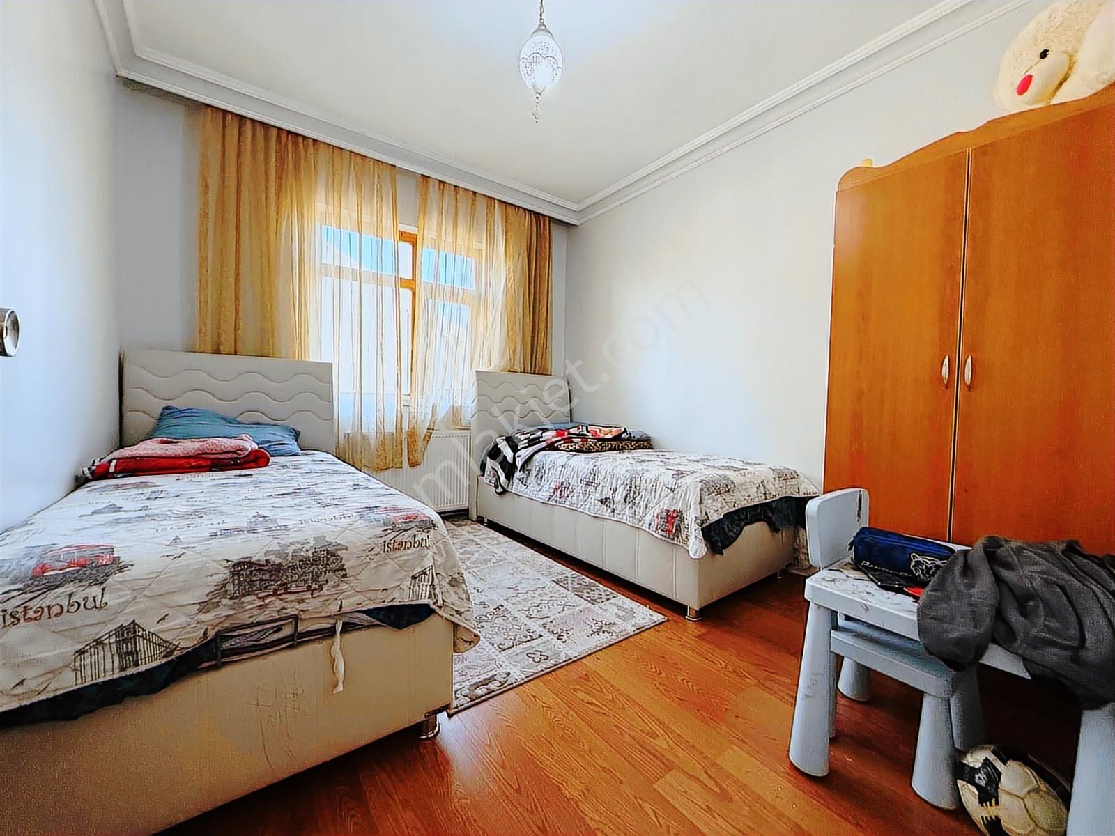 Kaçmaz Fırsat Merkezi Konumda Tek Tapu Çift Daire 6+2 Ön Cephe - Görsel 8