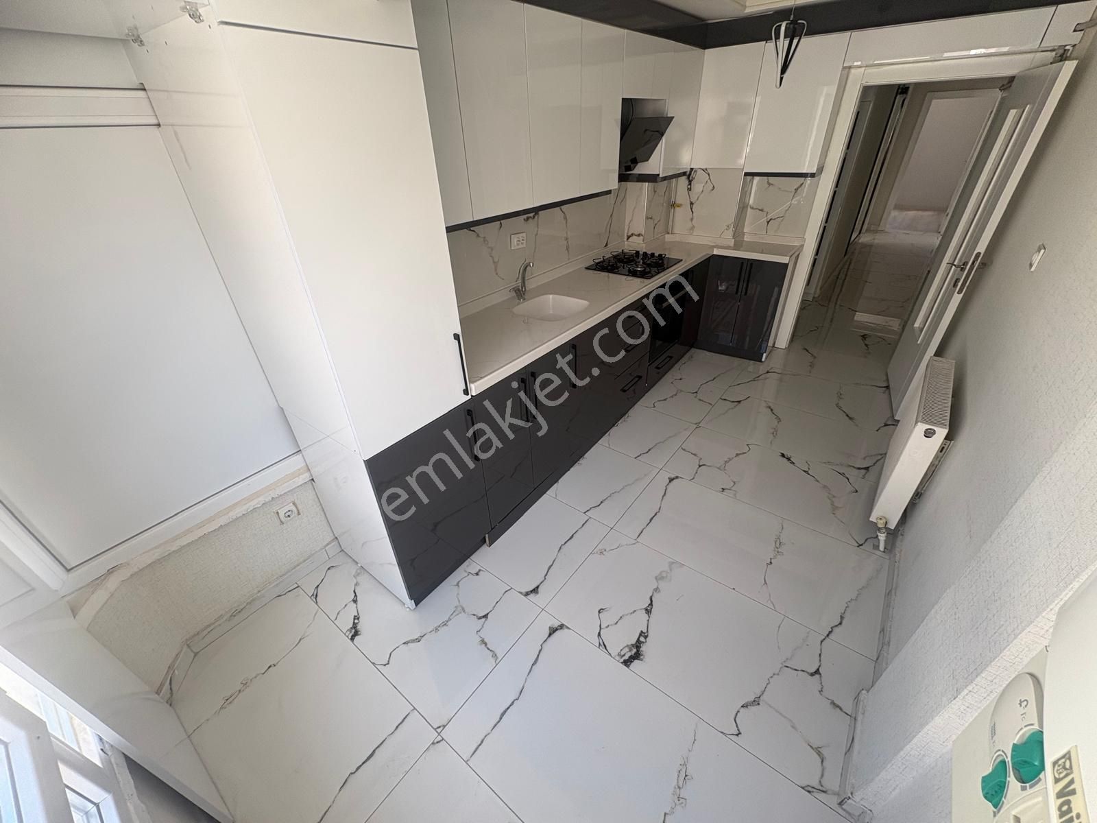 Hayal'den Akşemsettin Mh^de Merkezi Konumda Ful Yaplı Ön Cp. 3+1 - Görsel 5