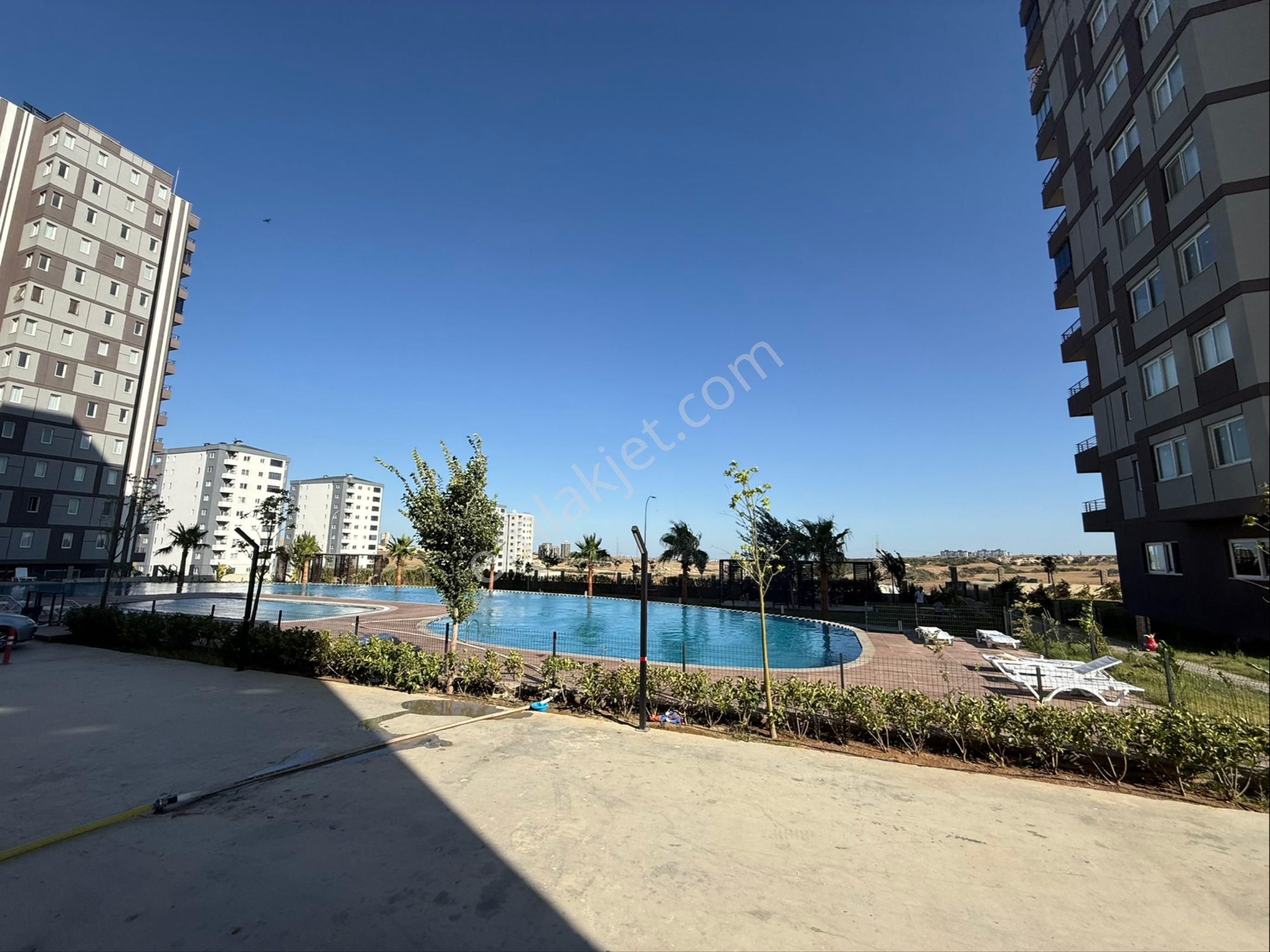 Kabasakal’da Sıfır, Havuzlu Site İçerisinde 3+1 Lüks Daire – Fırsatı Kaçırmayın! - Görsel 32