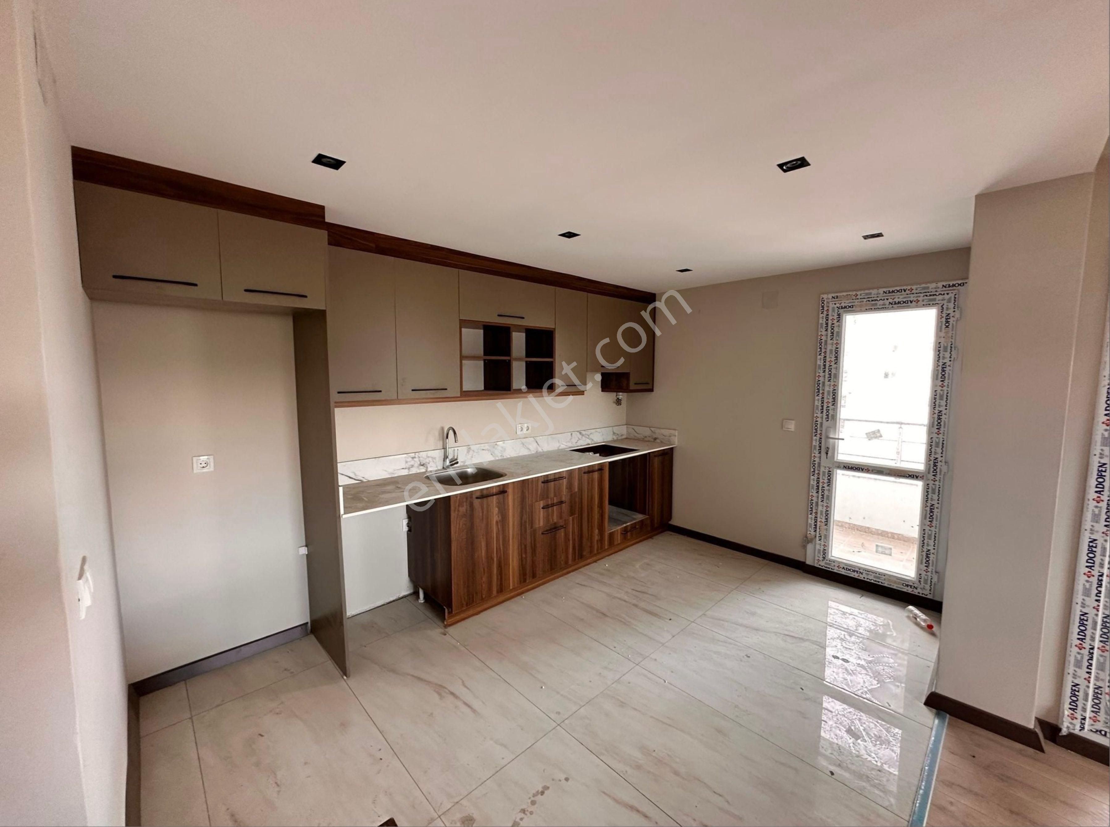 Kabasakal’da Sıfır, Havuzlu Site İçerisinde 3+1 Lüks Daire – Fırsatı Kaçırmayın! - Görsel 17