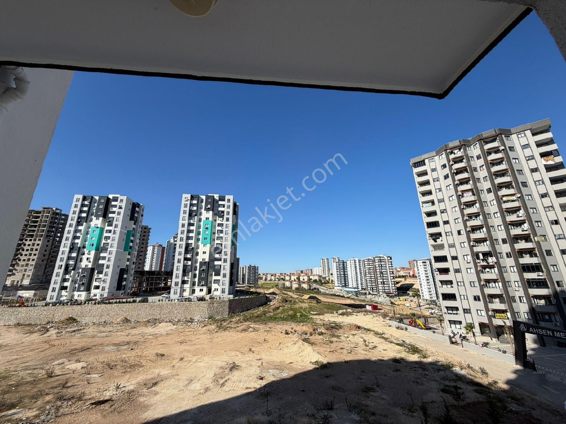 Osmangazi Mahallesinde Site İçerisinde 3+1 Kombili Kapalı Mutfak Satılık Daire - Görsel 33
