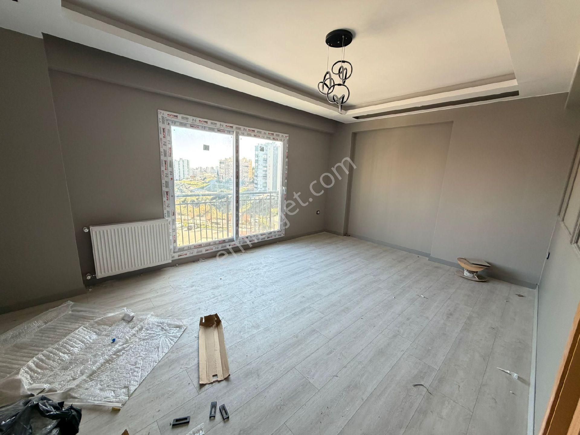 Osmangazi Mahallesinde Site İçerisinde 3+1 Kombili Kapalı Mutfak Satılık Daire - Görsel 4