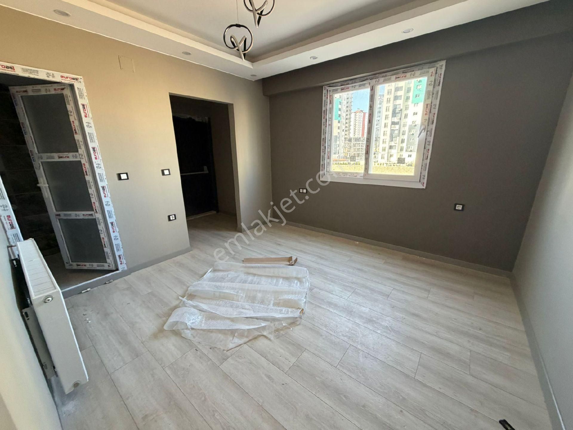 Osmangazi Mahallesinde Site İçerisinde 3+1 Kombili Kapalı Mutfak Satılık Daire - Görsel 15