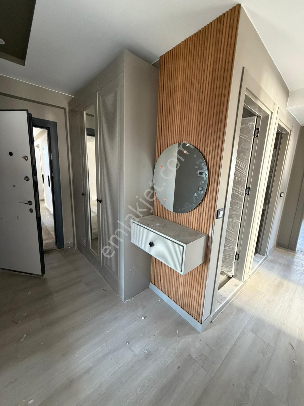 Osmangazi Mahallesinde Site İçerisinde 3+1 Kombili Kapalı Mutfak Satılık Daire - Görsel 27