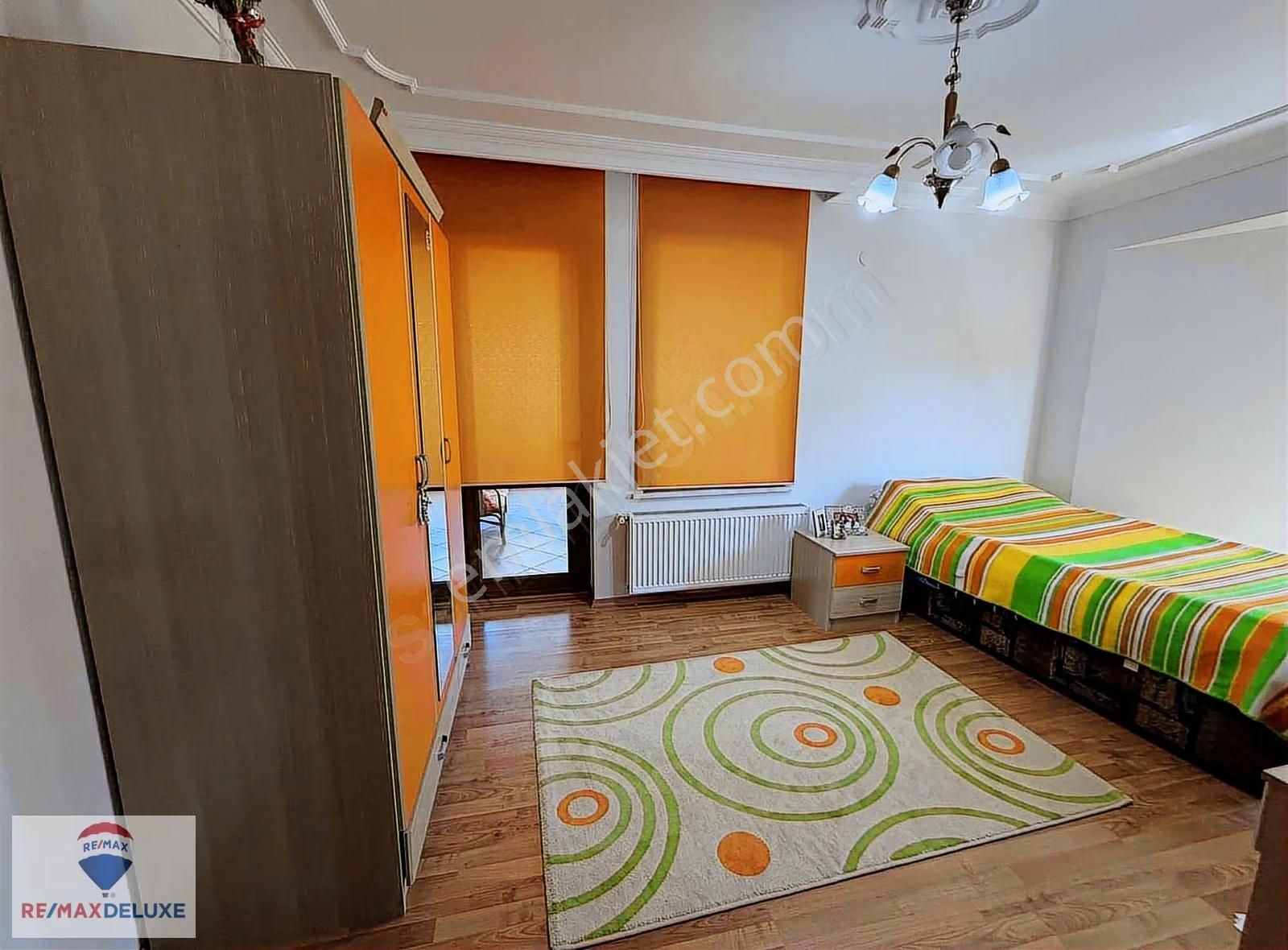 Tütünçiftlik Kuzey Mah. Satılık 3 Katlı Müstakil Bahçeli Ev - Görsel 6