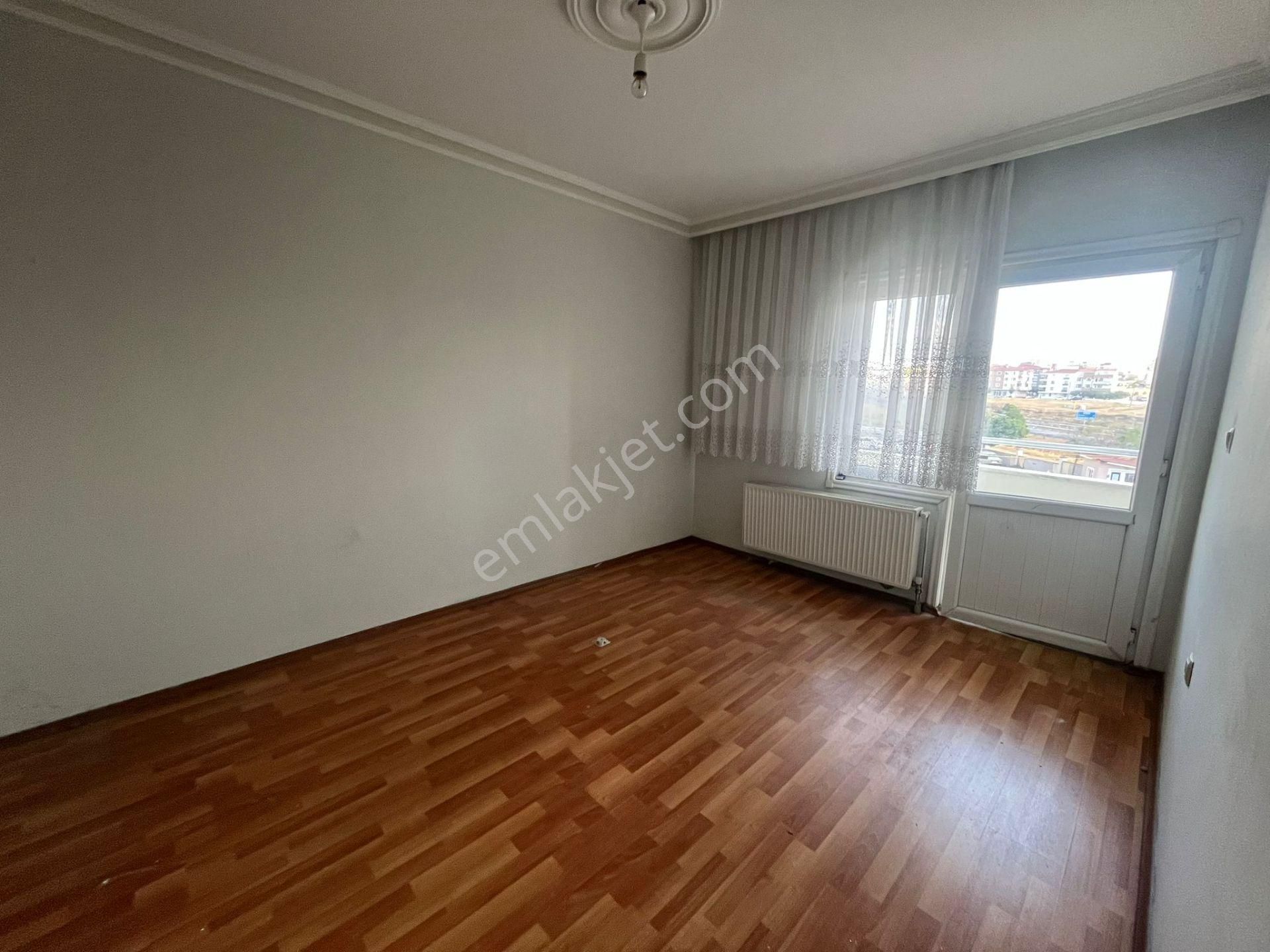 Remax Den Tekirdağ Ergene Marmara Sitesi'nde 1+1 Kiralık Daire - Görsel 5