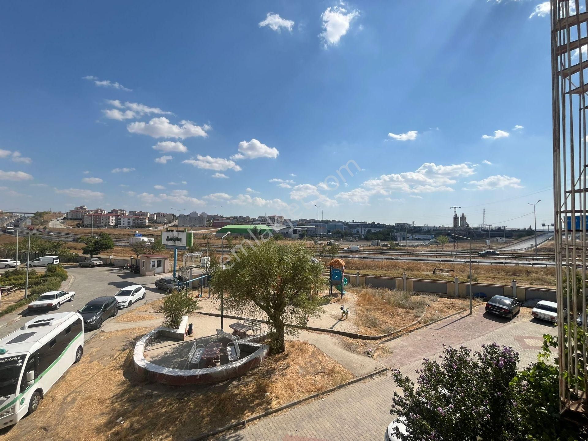 Remax Den Tekirdağ Ergene Marmara Sitesi'nde 1+1 Kiralık Daire - Görsel 9