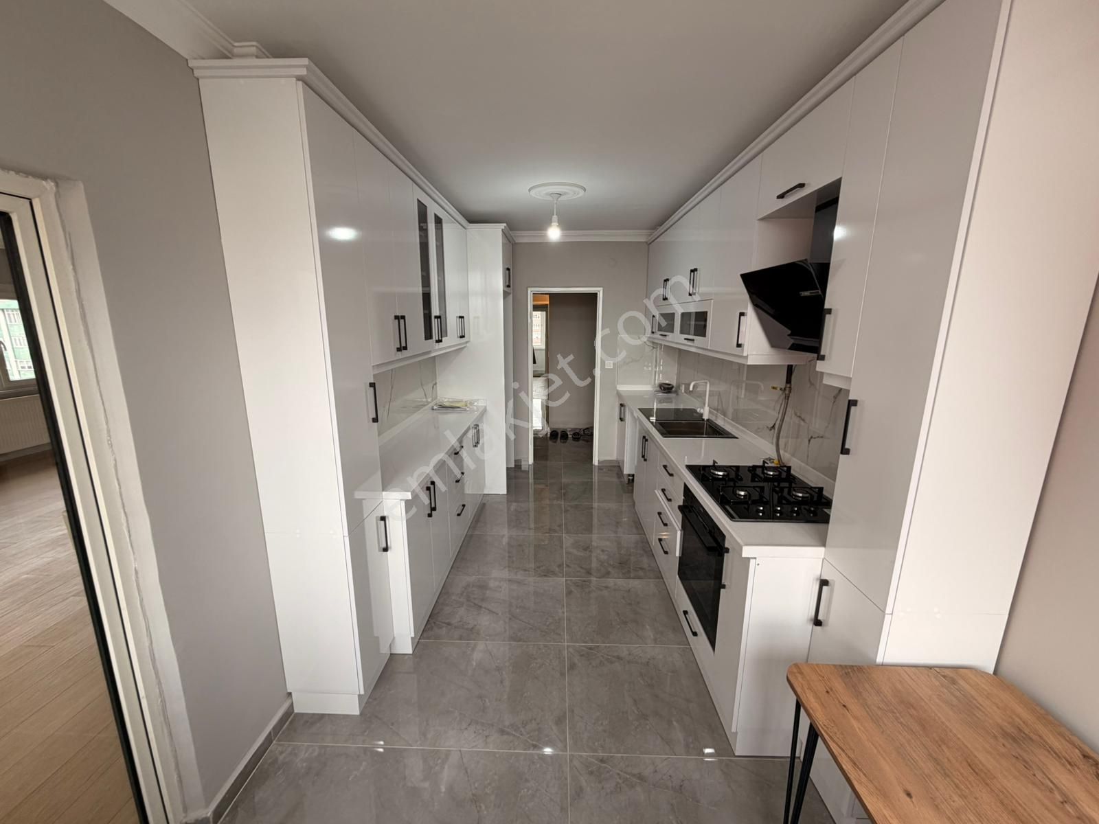 Orbeyden Esentepe Mah. 3+1 140m2 Daire Fırsatı - Görsel 17