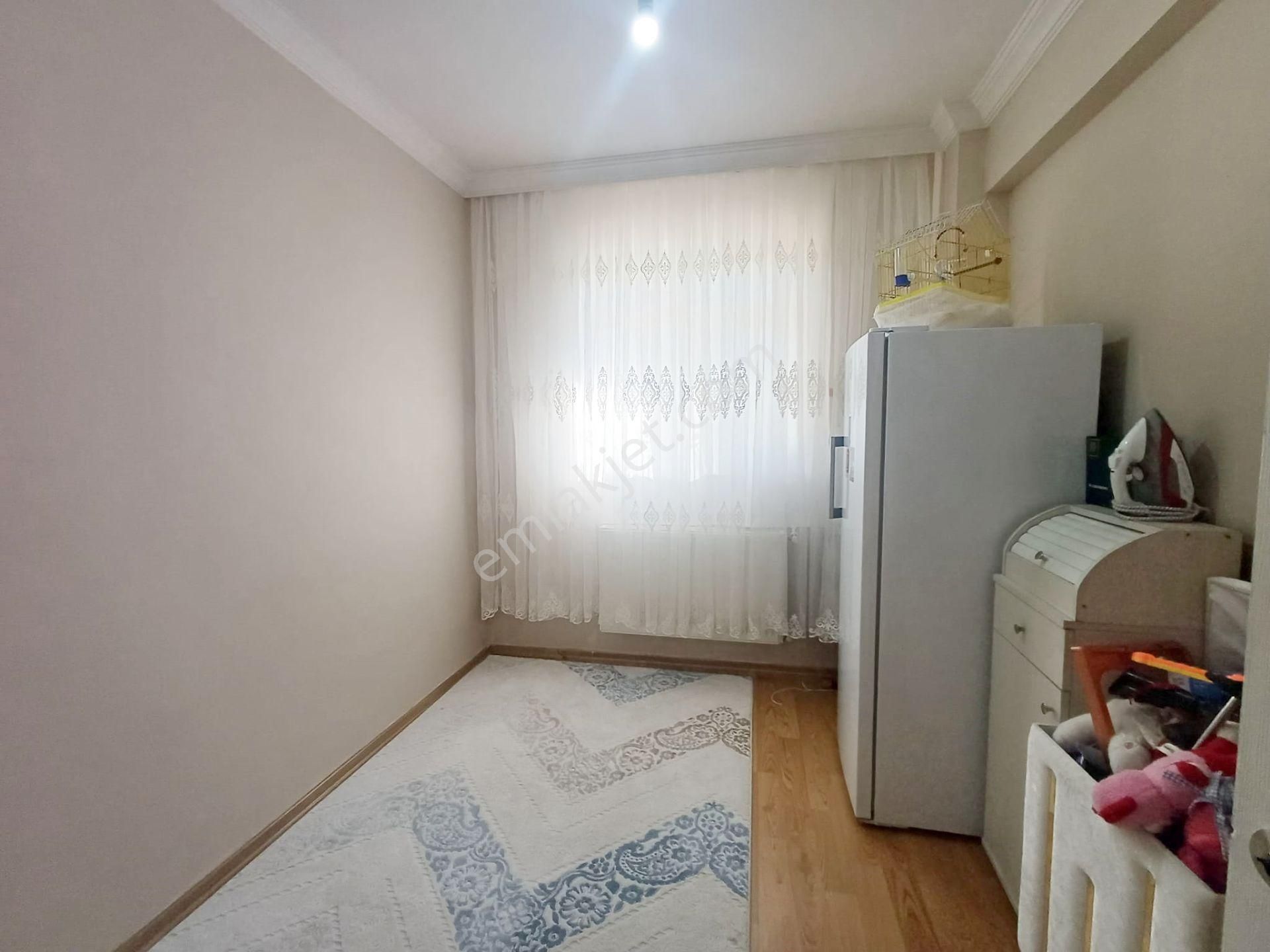 Mertcan Dan Adnan Kahveci Metroya Yürüme Balkonlu 2+1 Bahçe Katı - Görsel 8