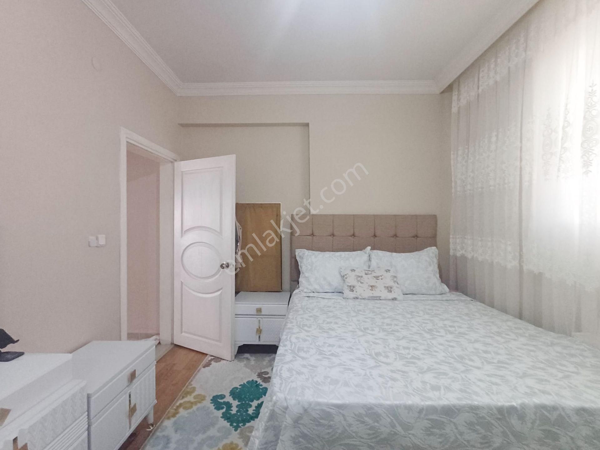 Mertcan Dan Adnan Kahveci Metroya Yürüme Balkonlu 2+1 Bahçe Katı - Görsel 5