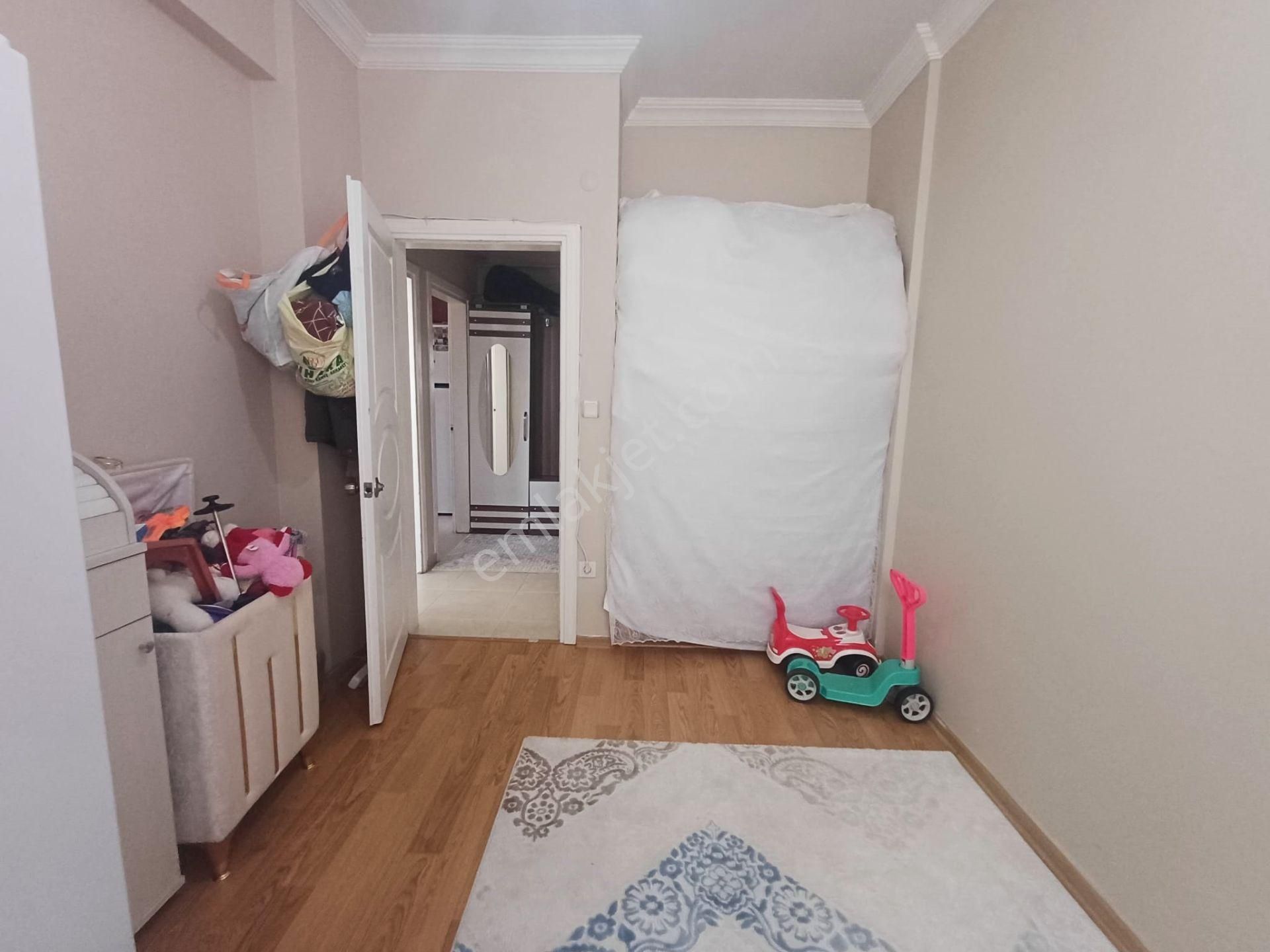 Mertcan Dan Adnan Kahveci Metroya Yürüme Balkonlu 2+1 Bahçe Katı - Görsel 9