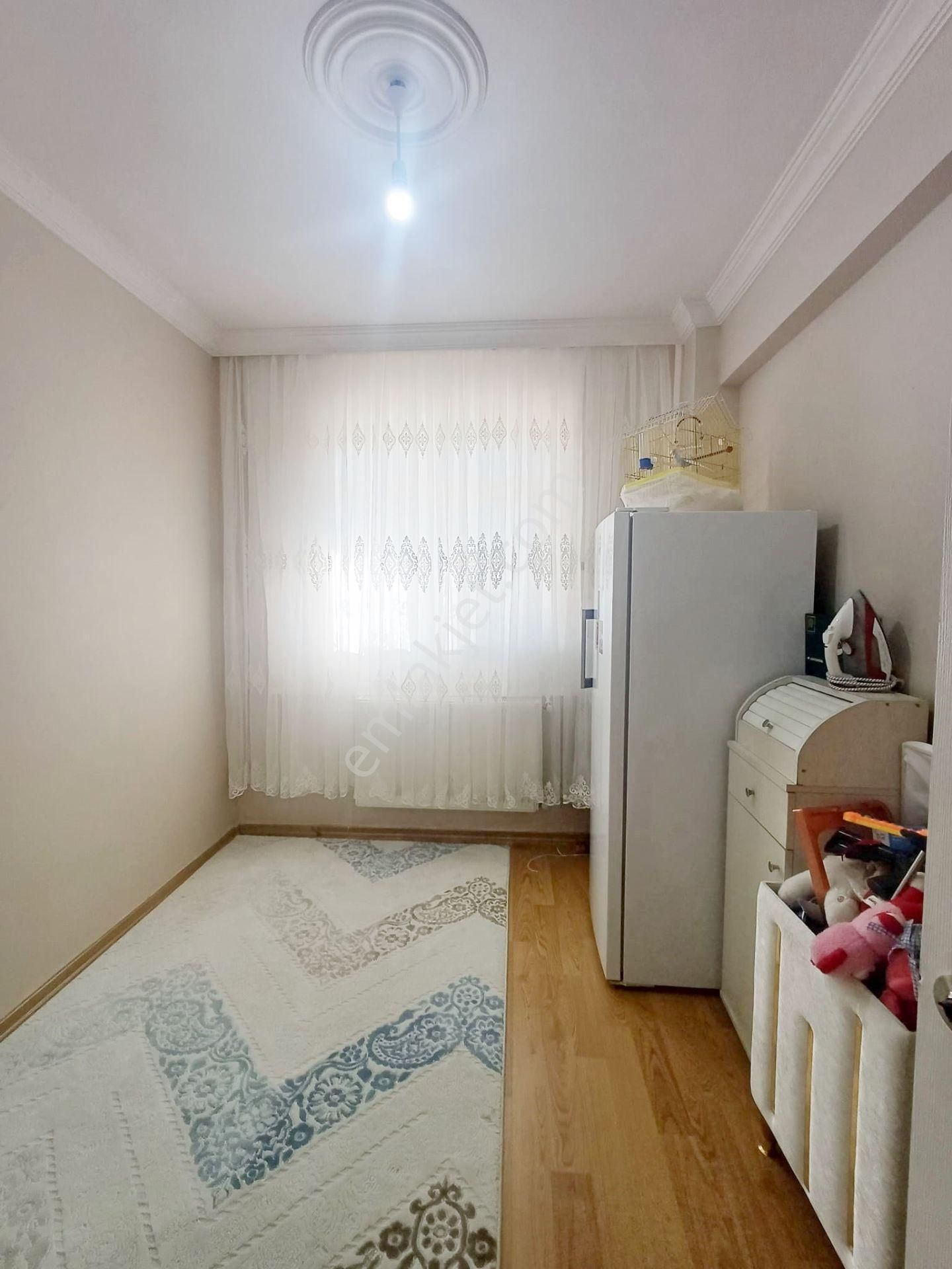 Mertcan Dan Adnan Kahveci Metroya Yürüme Balkonlu 2+1 Bahçe Katı - Görsel 11