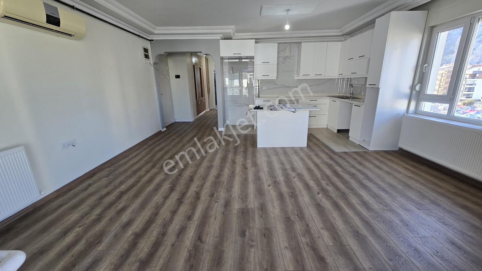 Havuzlu Sitede, Kombili, Klimalı , Ebeveyn Banyolu Geniş 2+1 - Görsel 18