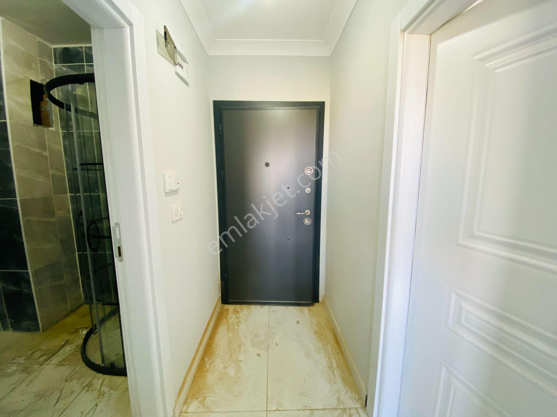 Güven'den Kapaklı'da Okullar Bölgesnde Balkonlu Arakat 1+1 Daire - Görsel 14