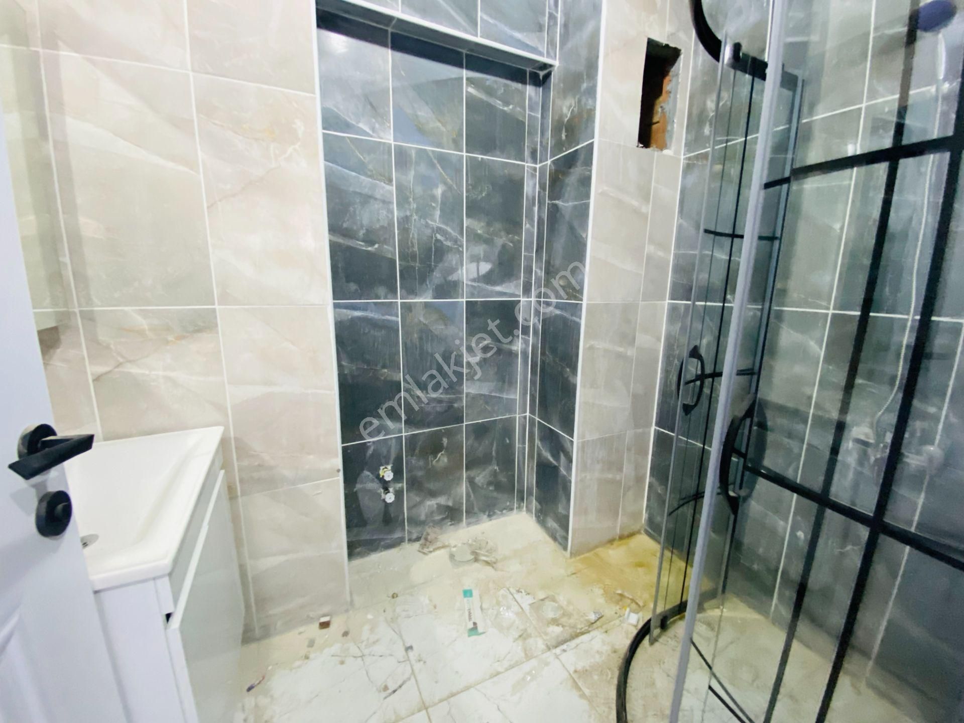 Güven'den Kapaklı'da Okullar Bölgesnde Balkonlu Arakat 1+1 Daire - Görsel 17