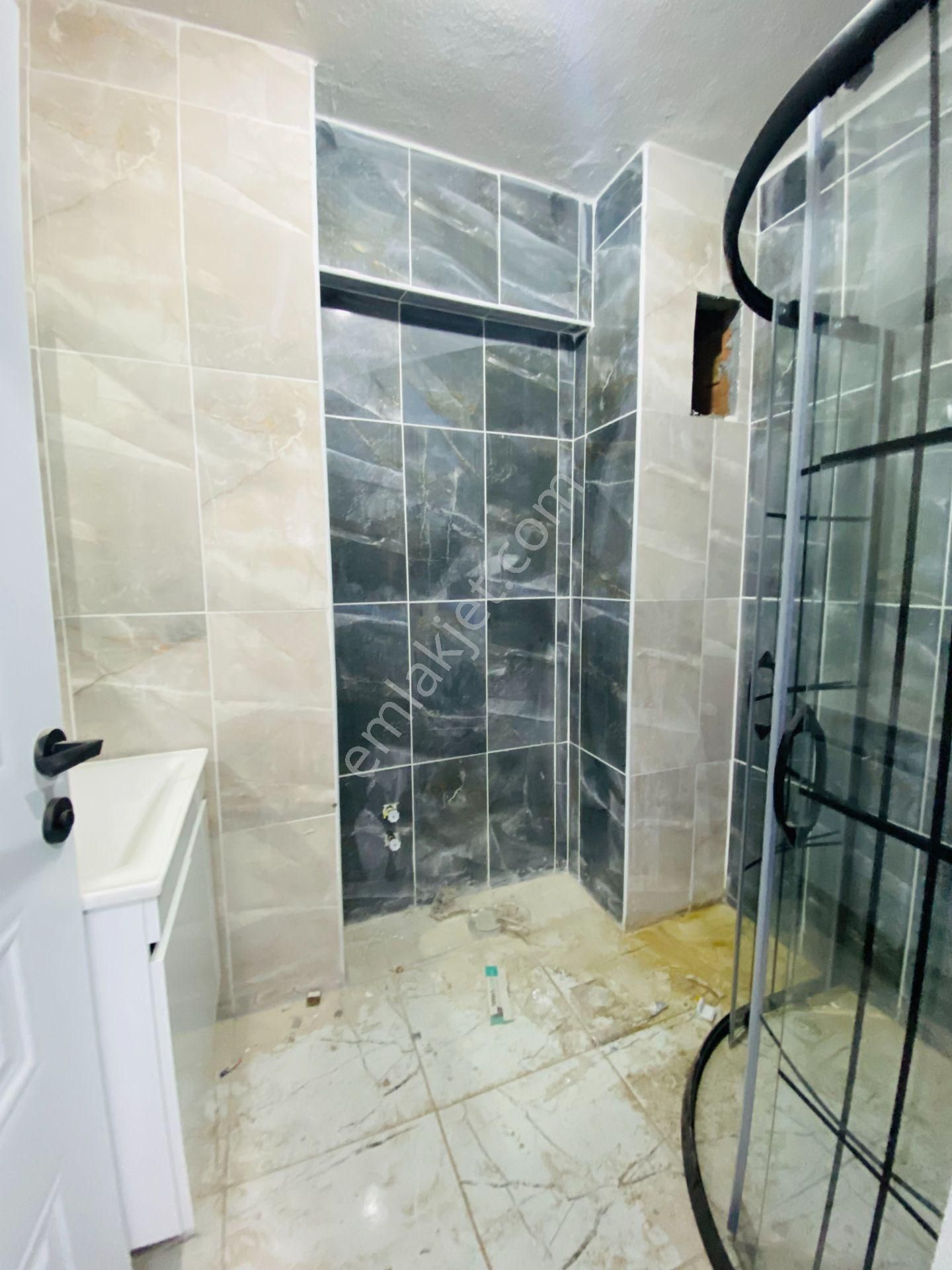 Güven'den Kapaklı'da Okullar Bölgesnde Balkonlu Arakat 1+1 Daire - Görsel 18