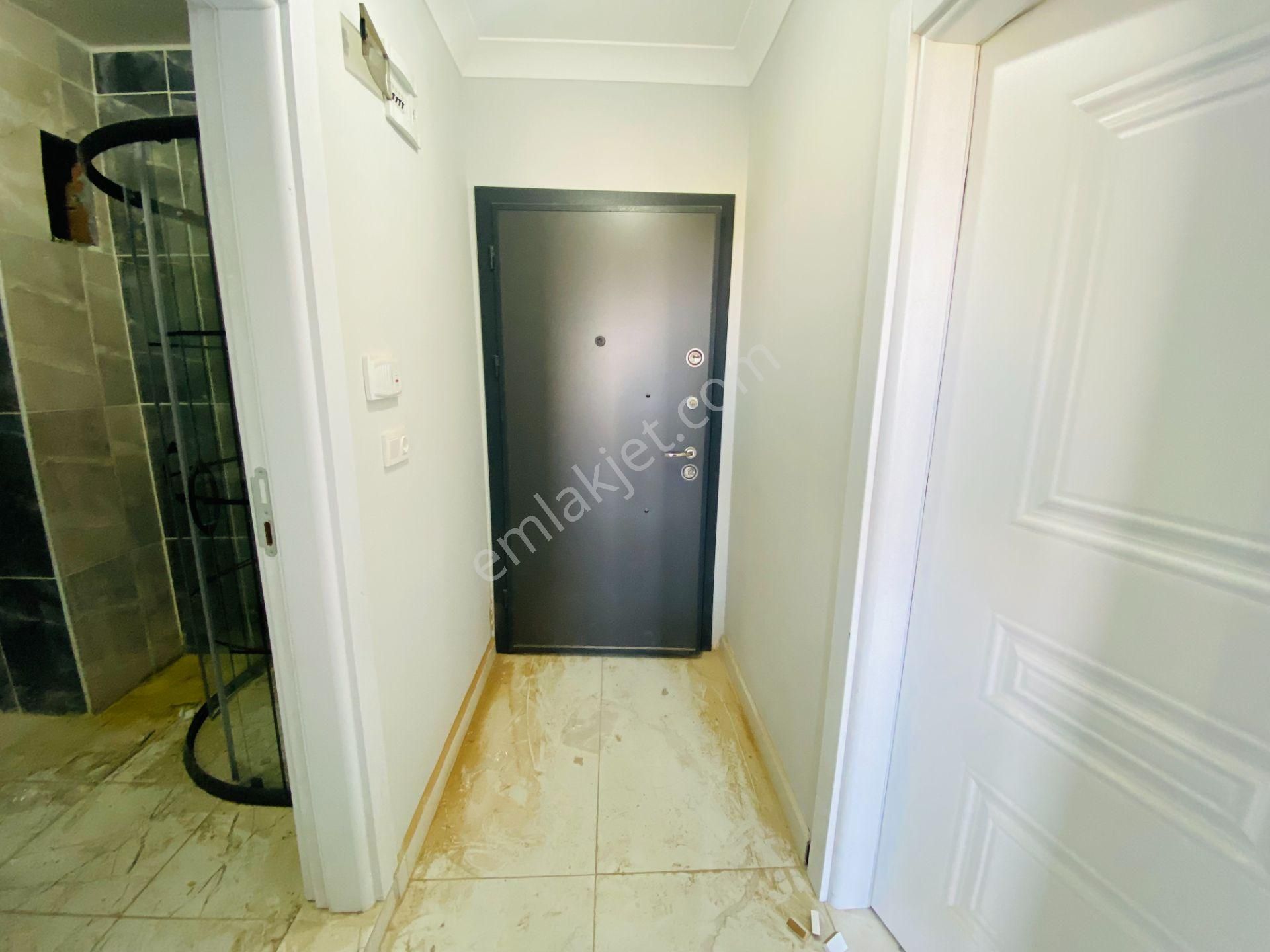 Güven'den Kapaklı'da Okullar Bölgesnde Balkonlu Arakat 1+1 Daire - Görsel 15