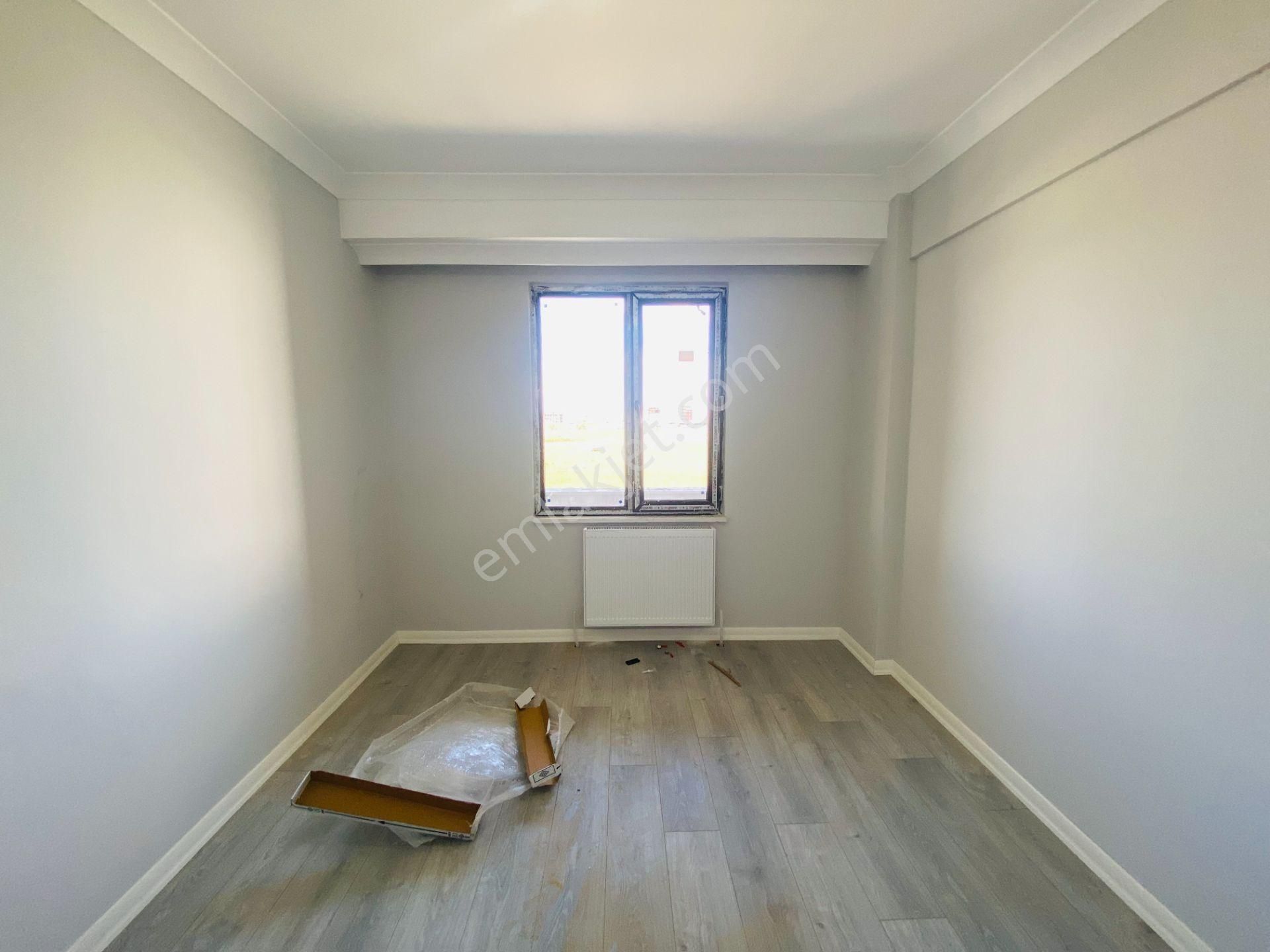 Güven'den Kapaklı'da Okullar Bölgesnde Balkonlu Arakat 1+1 Daire - Görsel 12