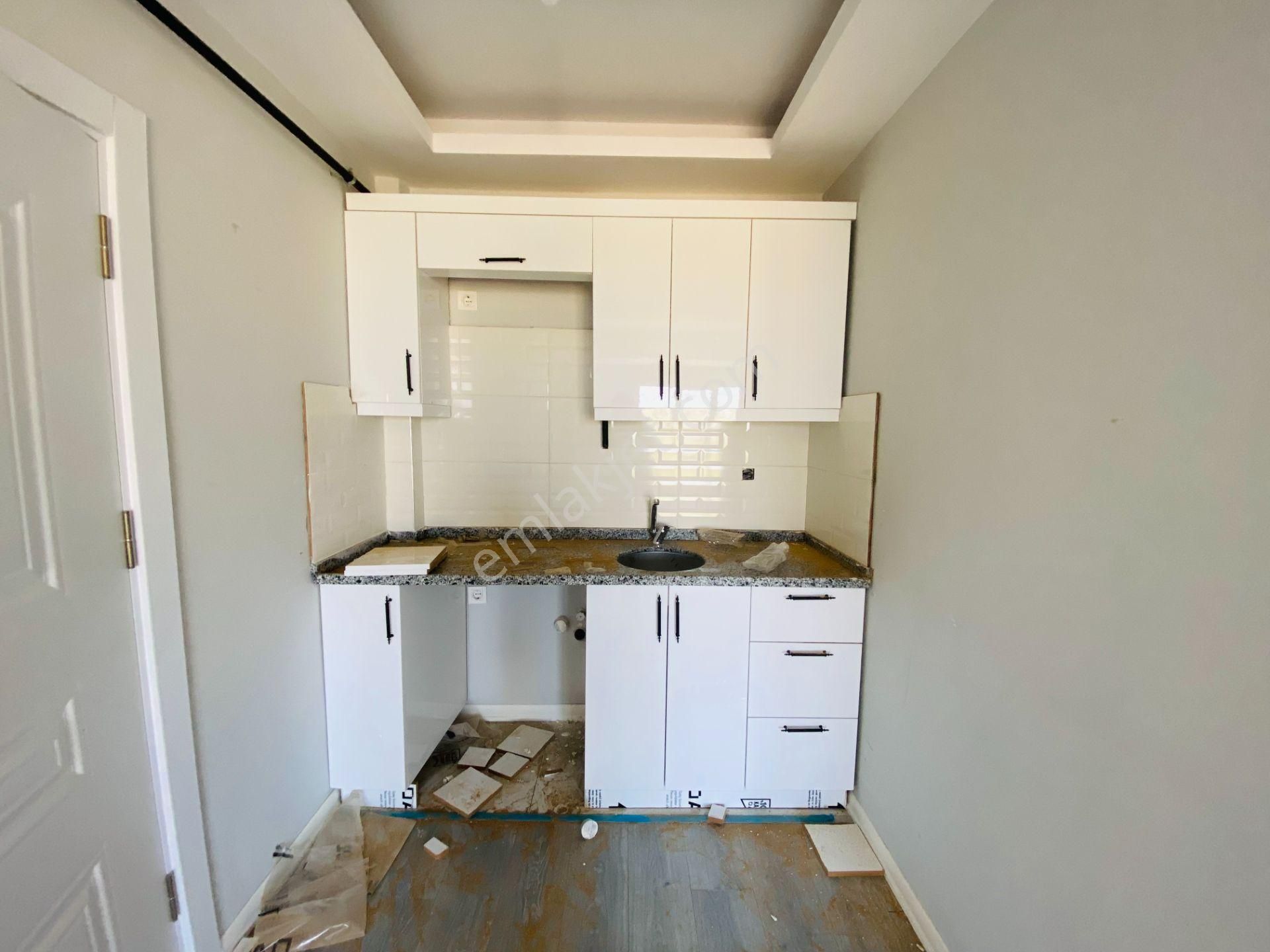 Güven'den Kapaklı'da Okullar Bölgesnde Balkonlu Arakat 1+1 Daire - Görsel 6