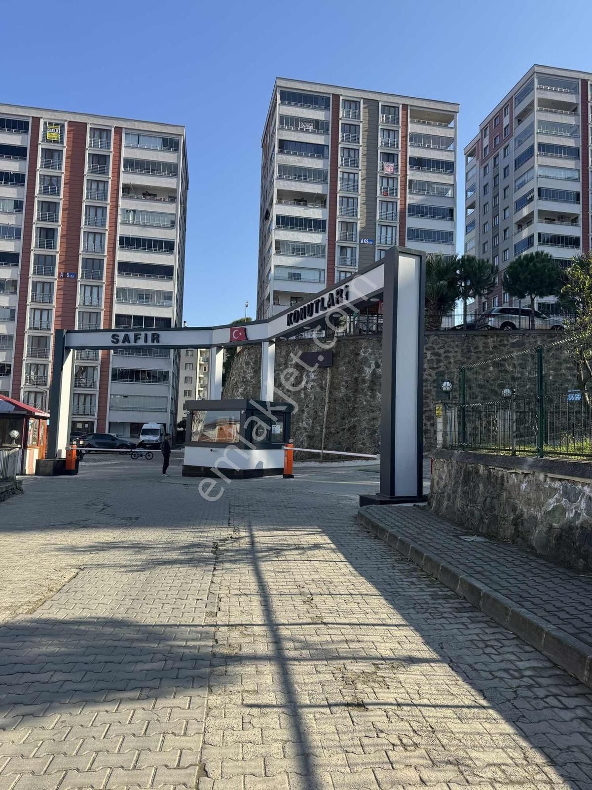 Sancak Mahallesi Full Manzaralı Eşyalı 3+1 - Görsel 13