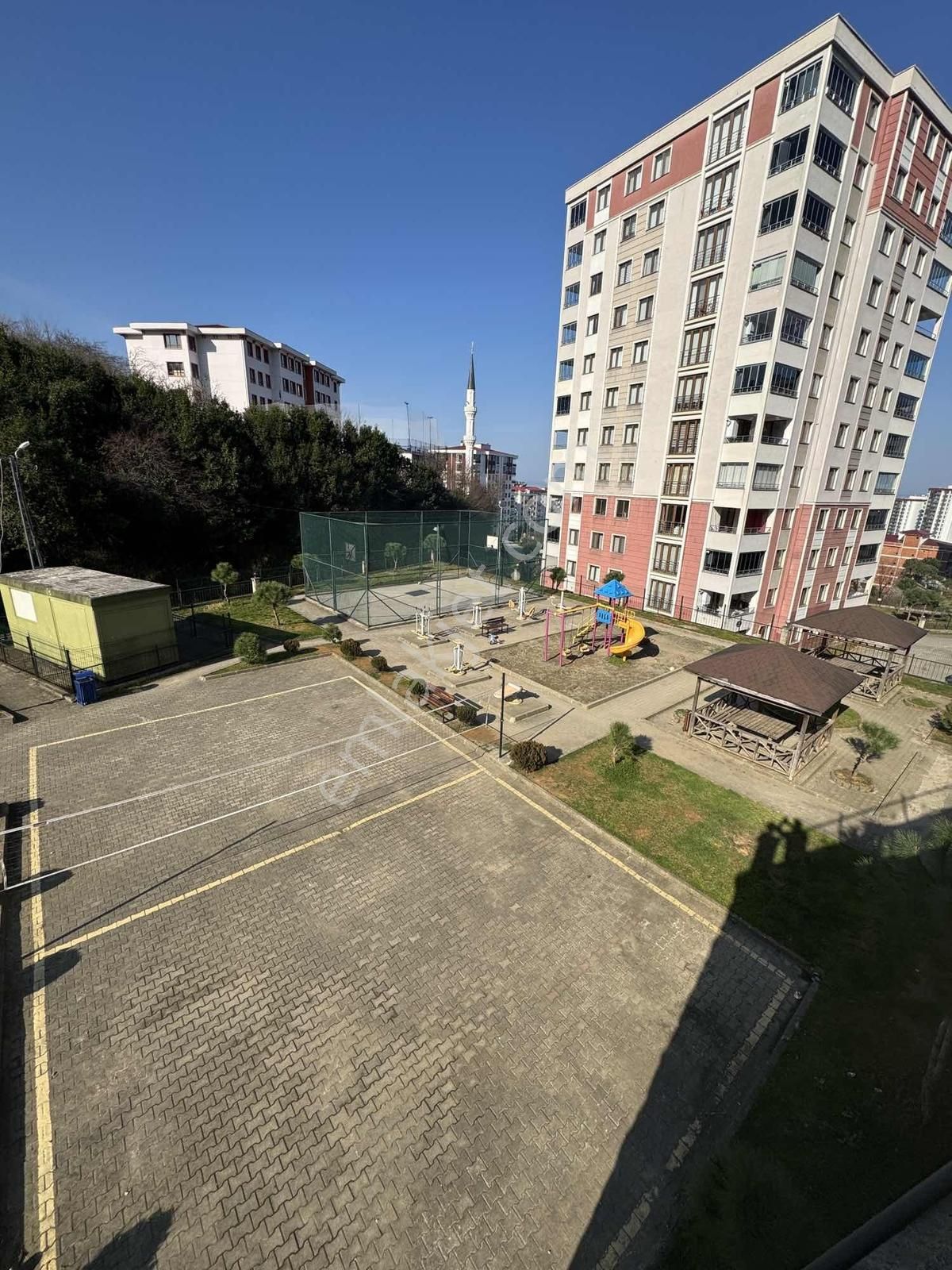 Sancak Mahallesi Full Manzaralı Eşyalı 3+1 - Görsel 9