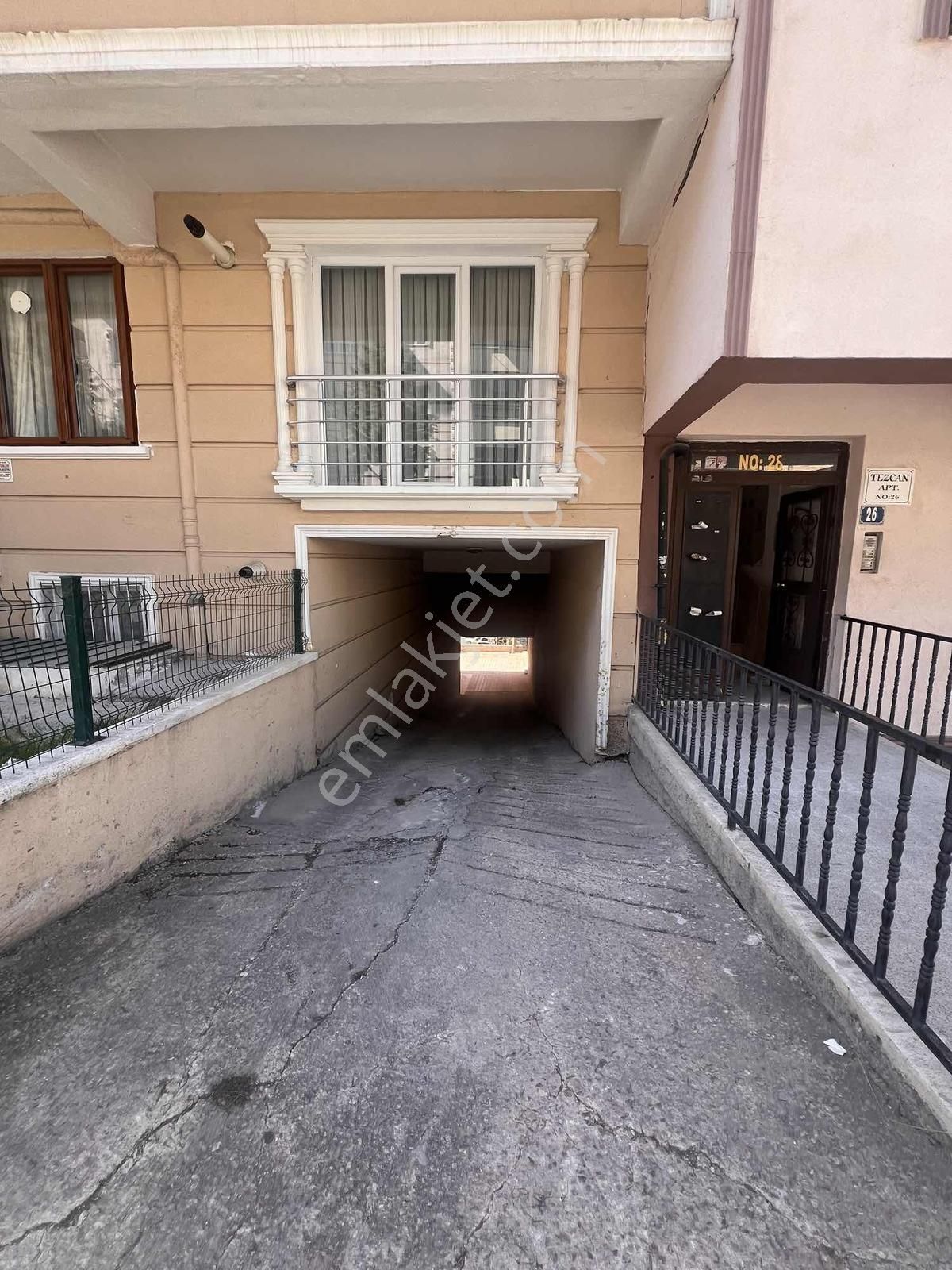 Piyade Mah'de Arakatta Asansörlü Otoparklı 3+1 Masrafsız Daire - Görsel 5