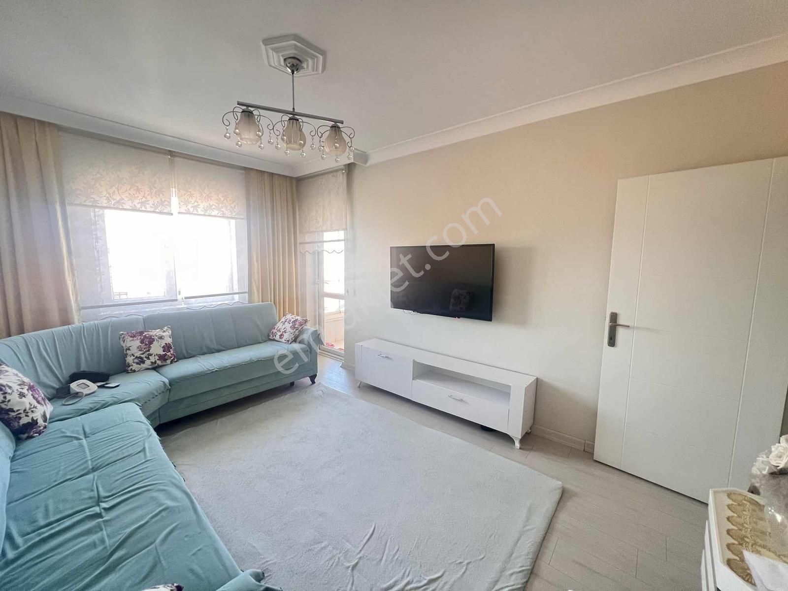 Piyade Mah'de Arakatta Asansörlü Otoparklı 3+1 Masrafsız Daire - Görsel 12