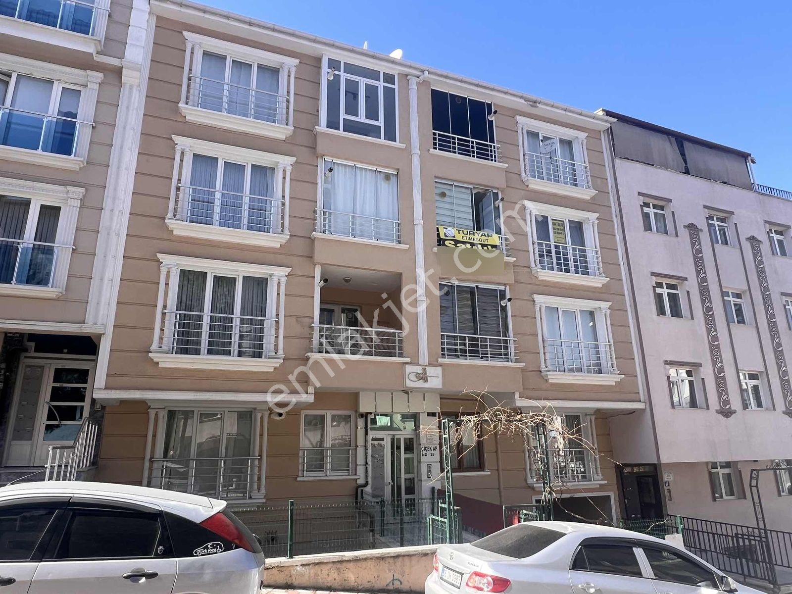 Piyade Mah'de Arakatta Asansörlü Otoparklı 3+1 Masrafsız Daire - Görsel 15