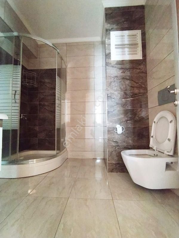 Mertcan Dan Yakacık Meydana Yürüme Site İçi 3+1 Ebeveyn Banyolu - Görsel 17