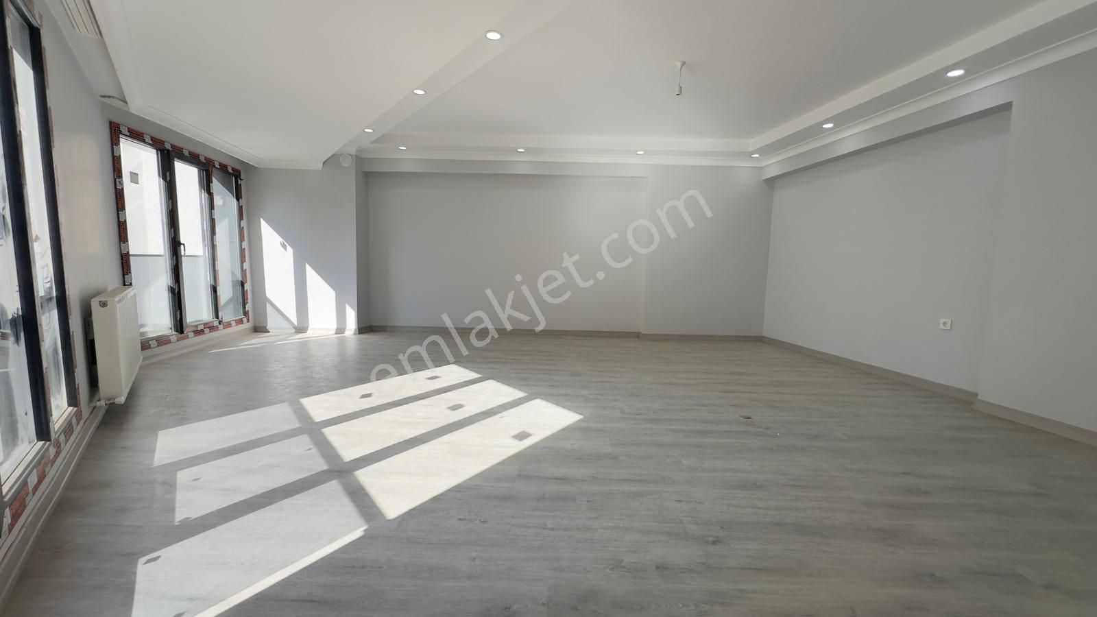 Başokur'dan Bahçelievler Yaylanın Merkezin,de Kiralık 2+1 Daire - Görsel 2