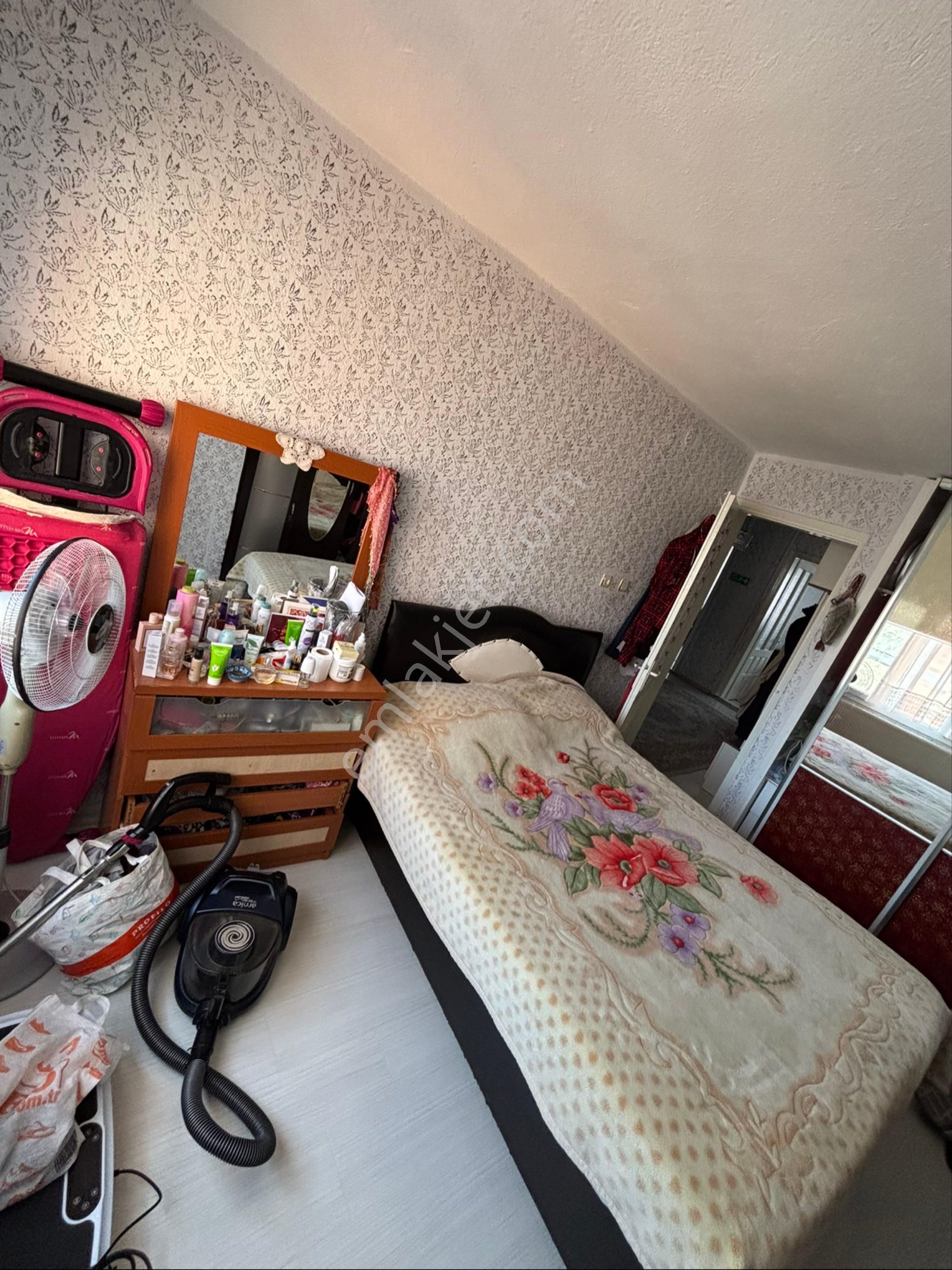 Turgutlu Eymen Emlak'tan Camiönü Civarı Satılık 3+1 Doğalgazlı Daire - Görsel 13