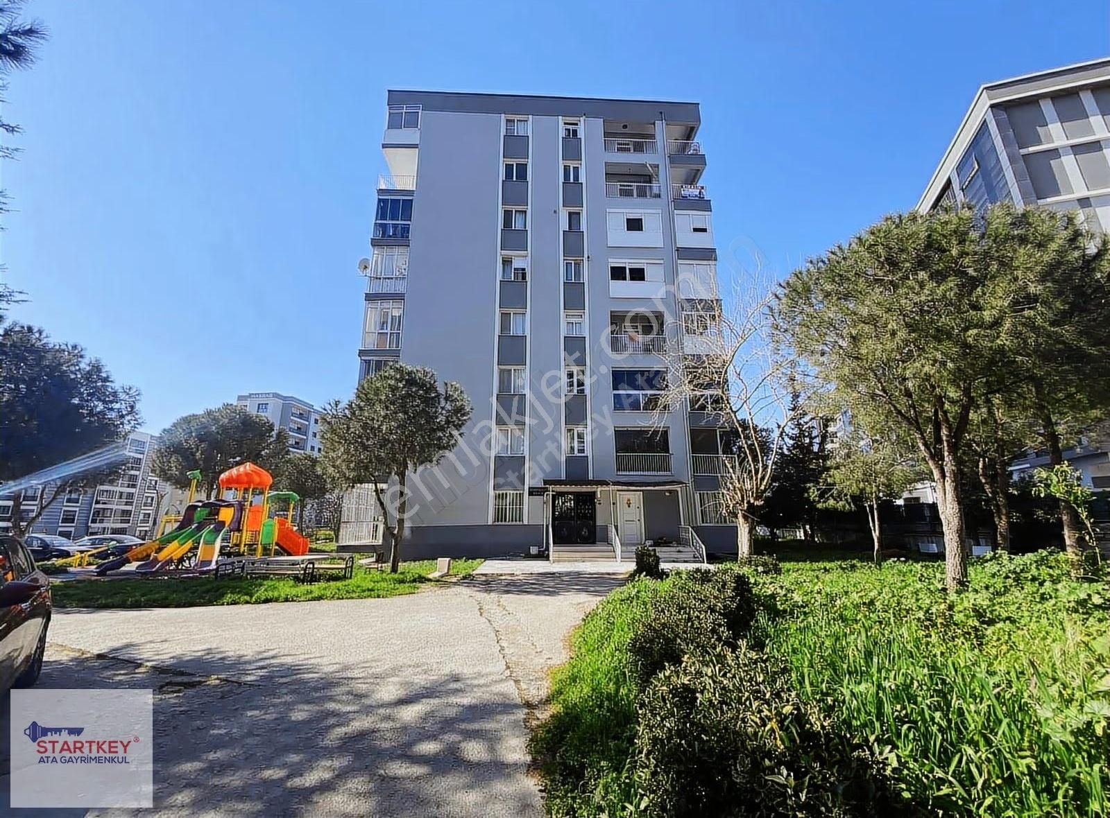 Menemen Ulukent İstiklal Mahallesi 3+1 Kiralık Daire