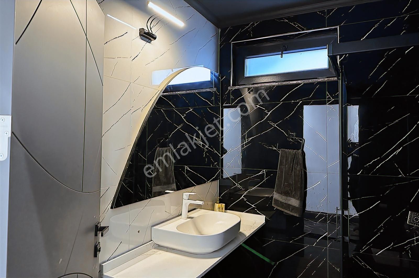 Döşemealtı Yeşilbayırda Prestijli Ve Ultra Lüks Villa - Görsel 9