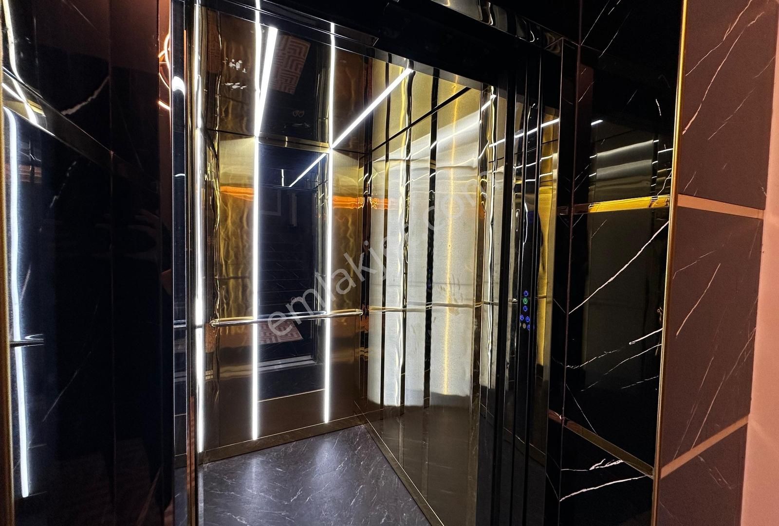 Döşemealtı Yeşilbayırda Prestijli Ve Ultra Lüks Villa - Görsel 5