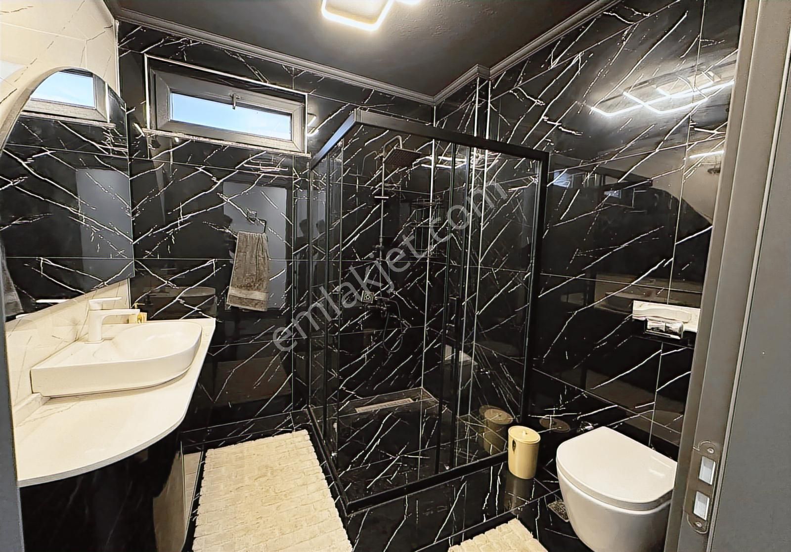 Döşemealtı Yeşilbayırda Prestijli Ve Ultra Lüks Villa - Görsel 18