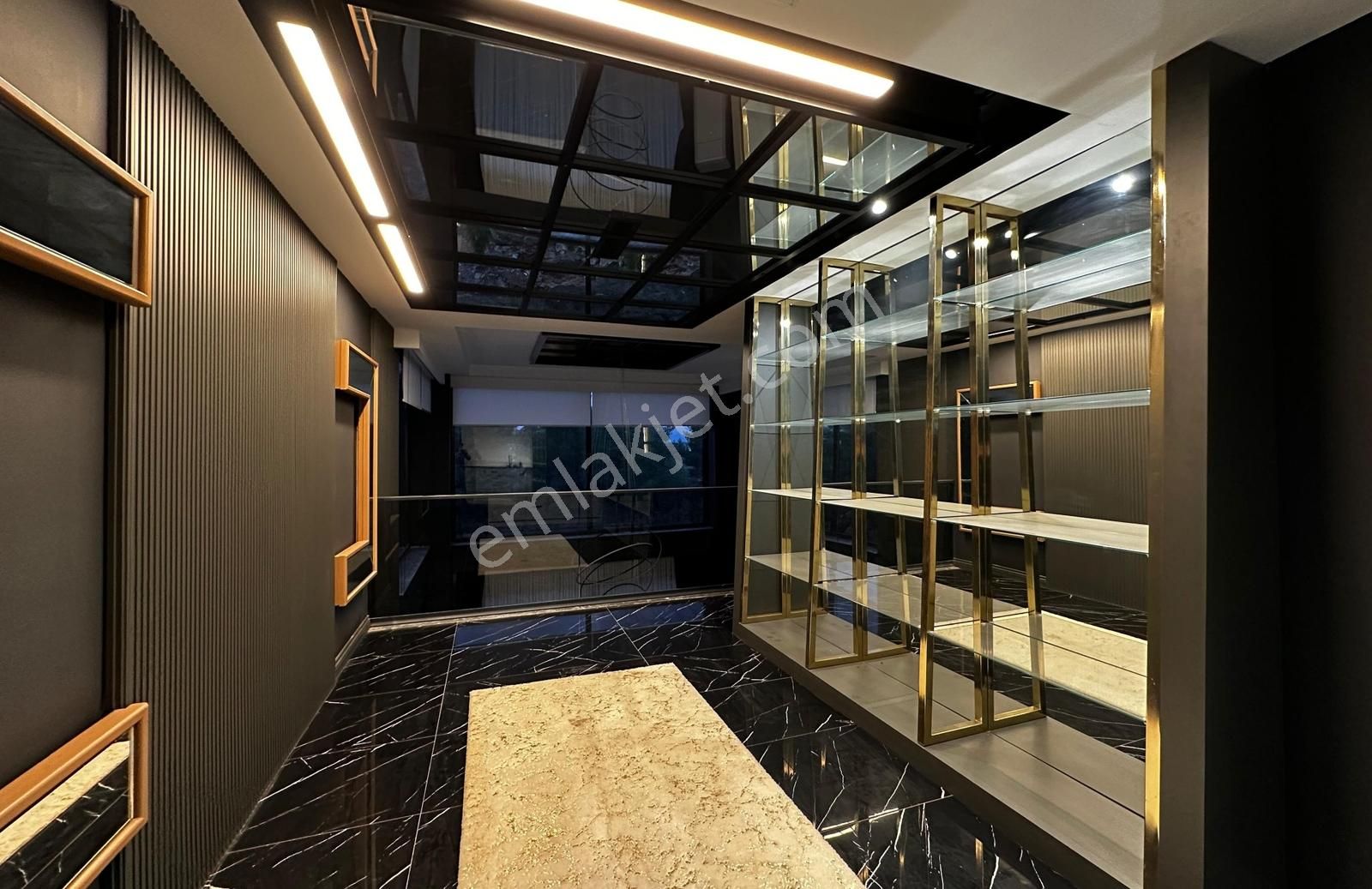 Döşemealtı Yeşilbayırda Prestijli Ve Ultra Lüks Villa - Görsel 19