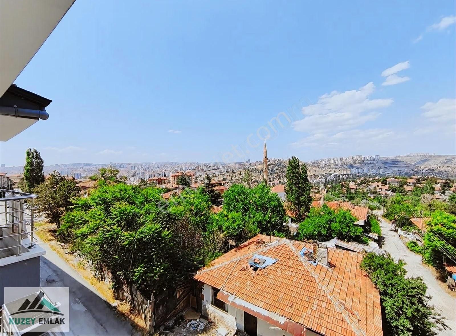 Kuzey Emlak'tan Merkezi Lokasyonda Manzaralı Geniş 4+1 Daire