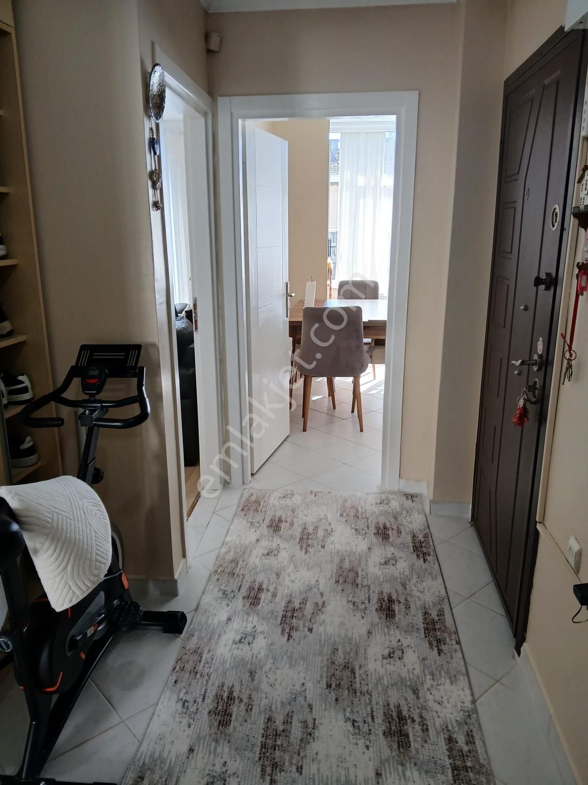 Araz Gayrimenkul Gazi Mah.satılık 4+2 Çatı Arası Piyes Daire - Görsel 4